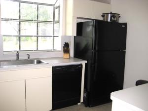 BANYAN SPRINGS ROSE HILL - Residential