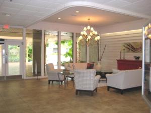 BANYAN SPRINGS ROSE HILL - Residential