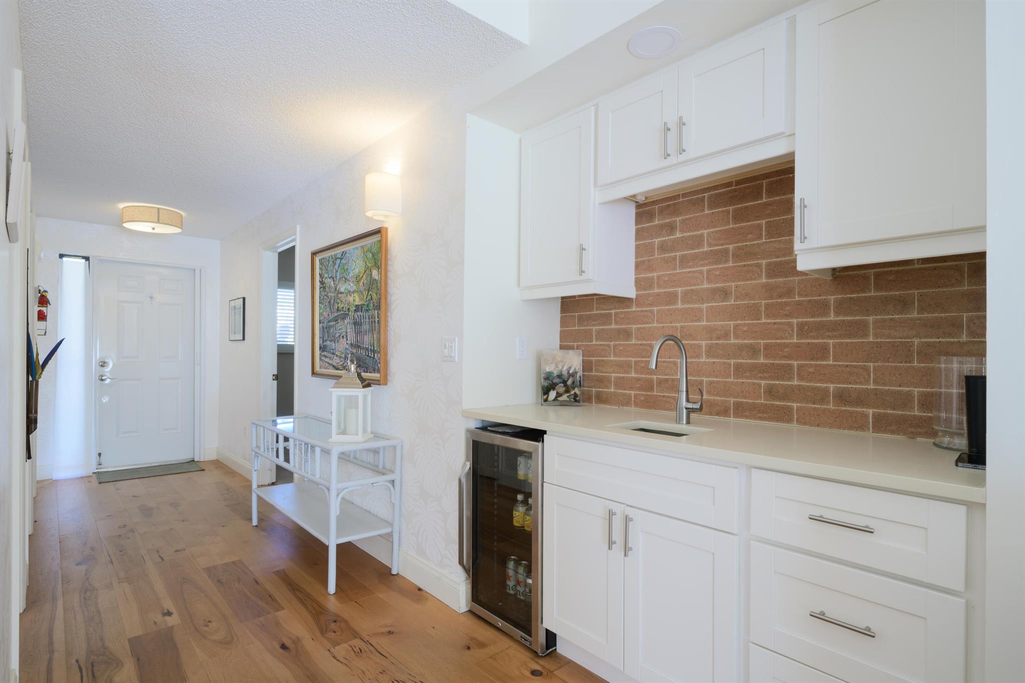 ROYAL HOMESTEAD CONDO - Residential