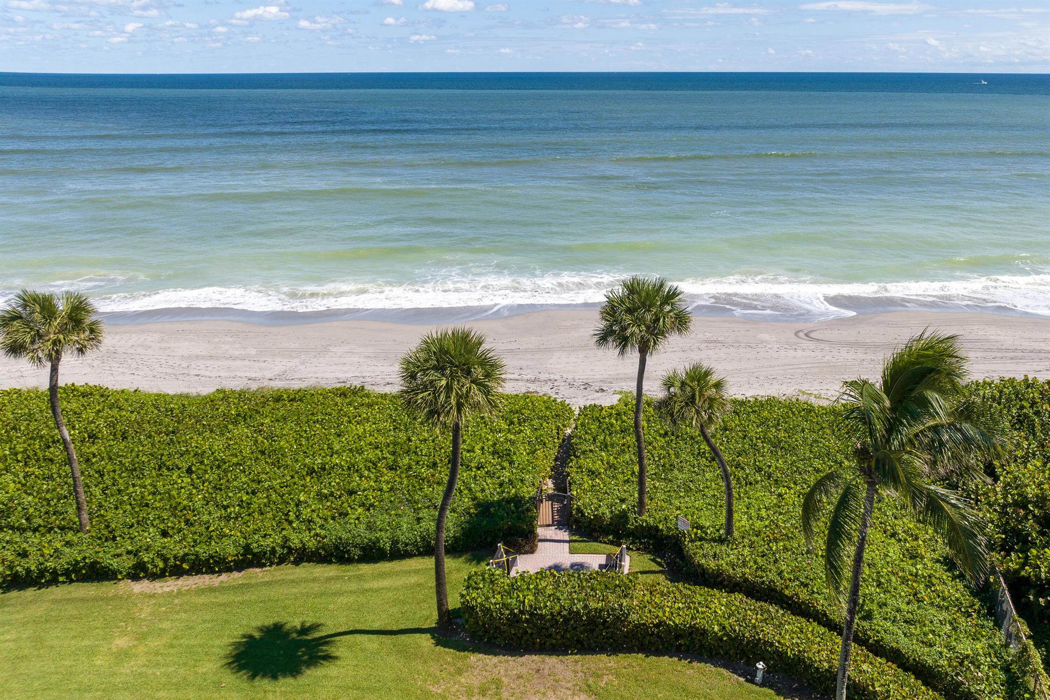 ROYAL HOMESTEAD CONDO - Residential