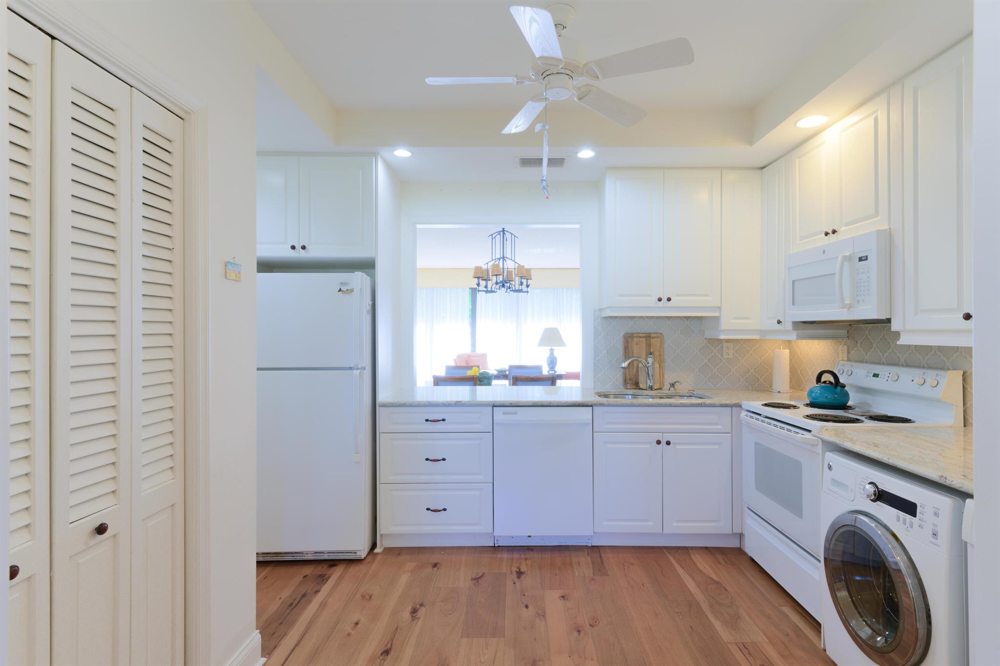 ROYAL HOMESTEAD CONDO - Residential