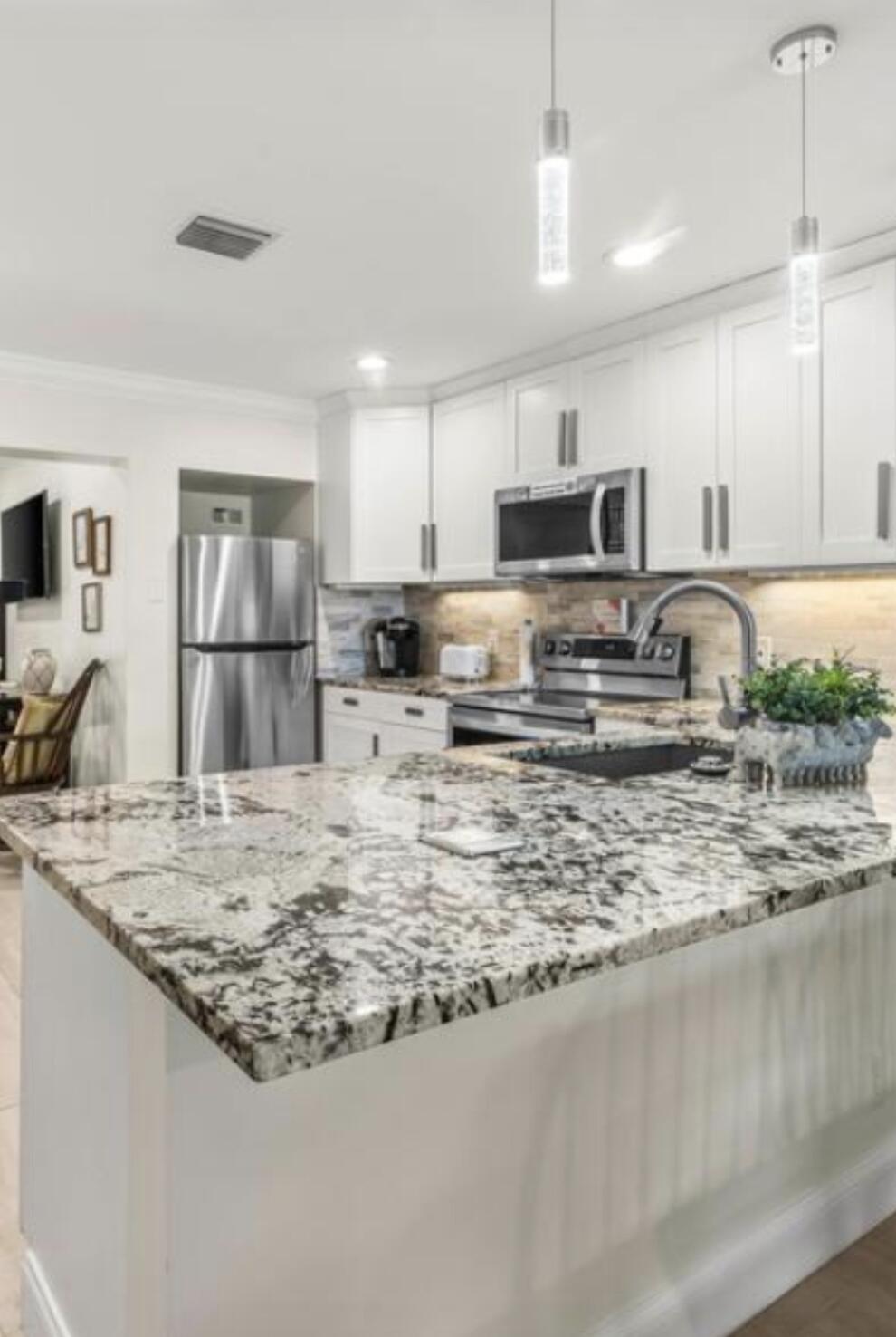 KING ARTHUR ESTATES - Residential Lease