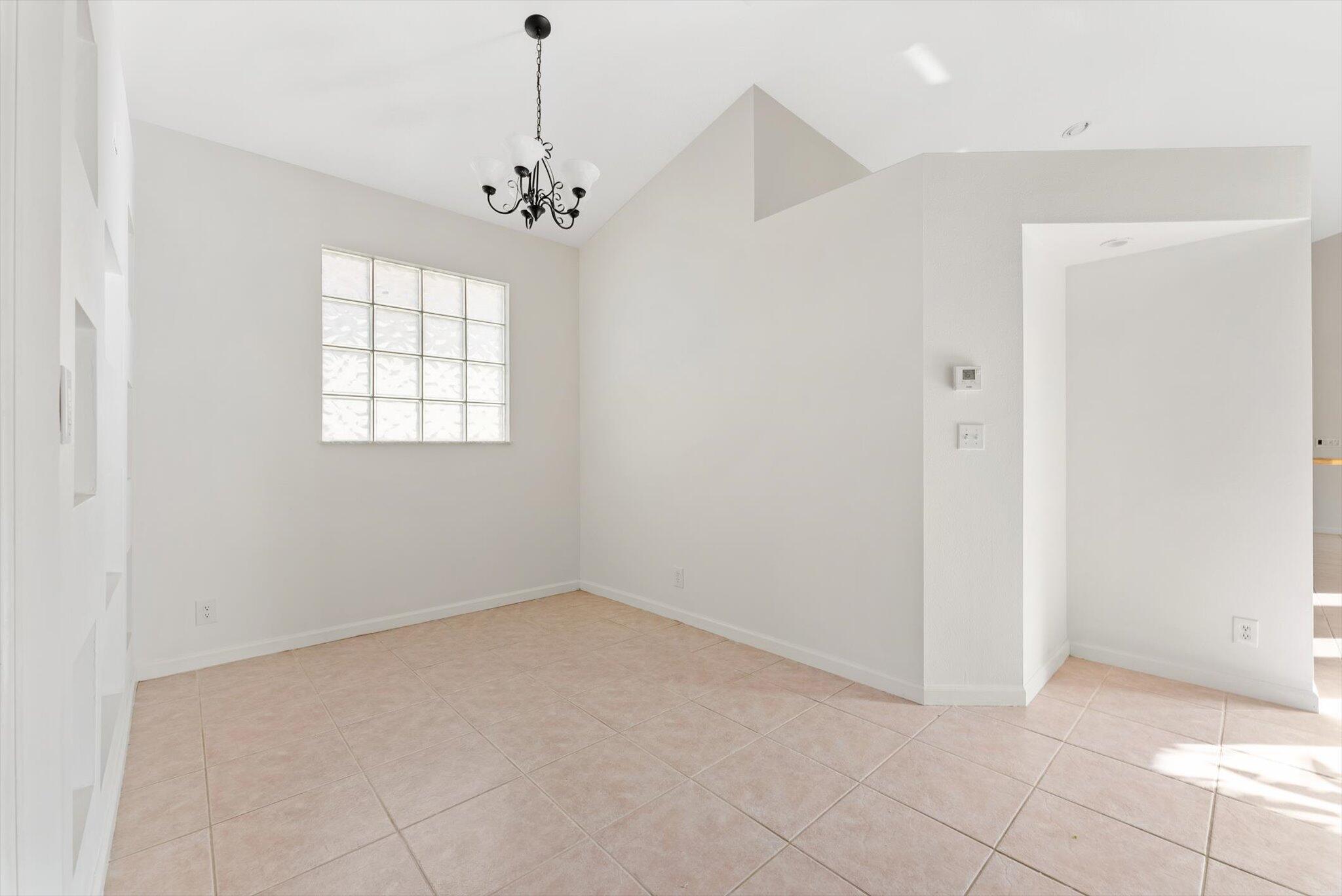 GATEWAY GARDENS - Residential Lease