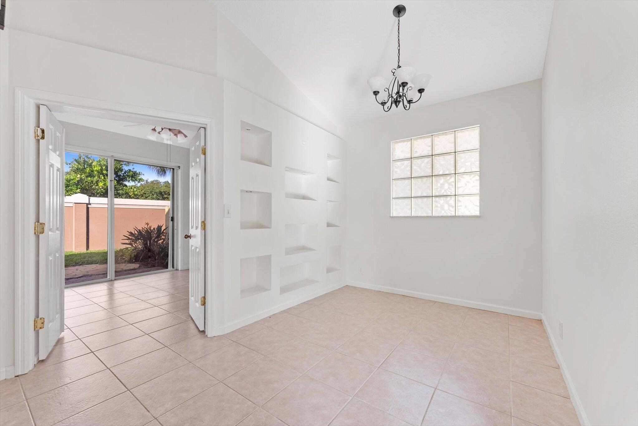 GATEWAY GARDENS - Residential Lease