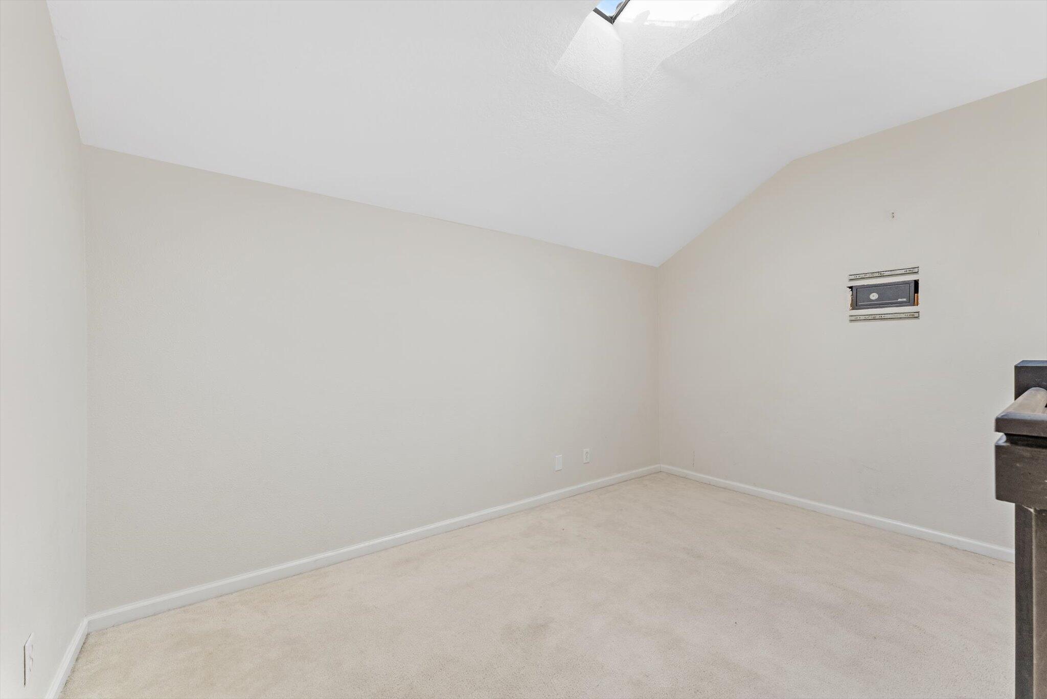 GATEWAY GARDENS - Residential Lease