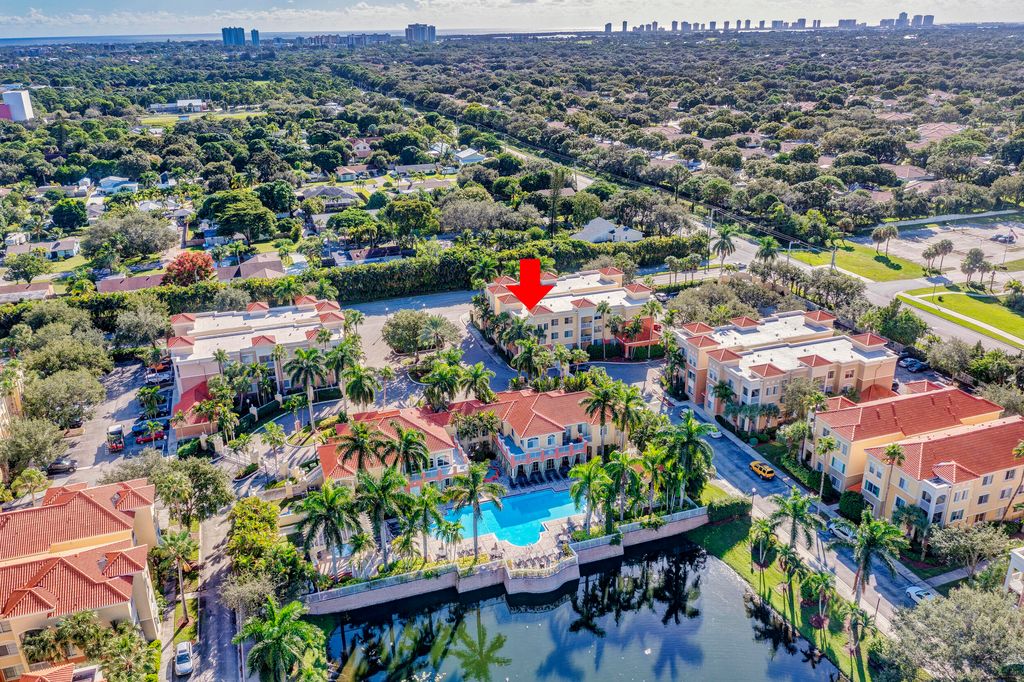 Photo of 11010 Legacy Drive #305, Palm Beach Gardens, FL 33410 (MLS # R10841151)