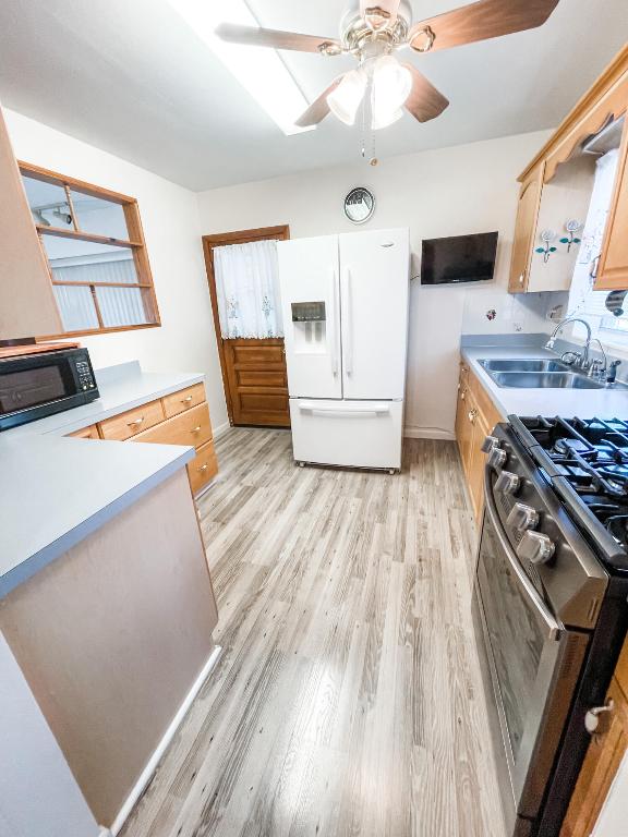 EDGEWOOD ACRES - Residential Lease