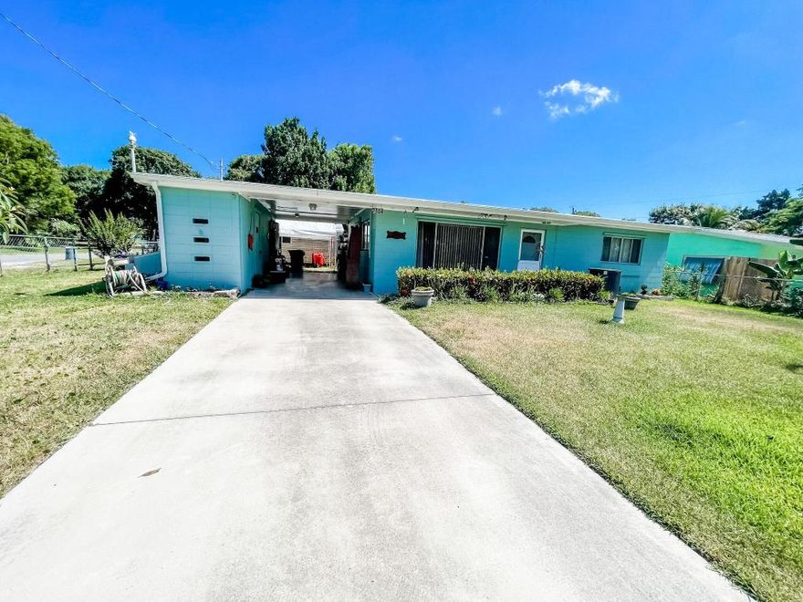 Beautiful  3/2 single family home in Fort Pierce. Pet friendly with a fully fenced in double lot, electric gate openers. Two sheds on property as well for tenant use. Plenty of parking for boats, trailers, etc. New flooring, new gas stove, front loading washer & dryer.