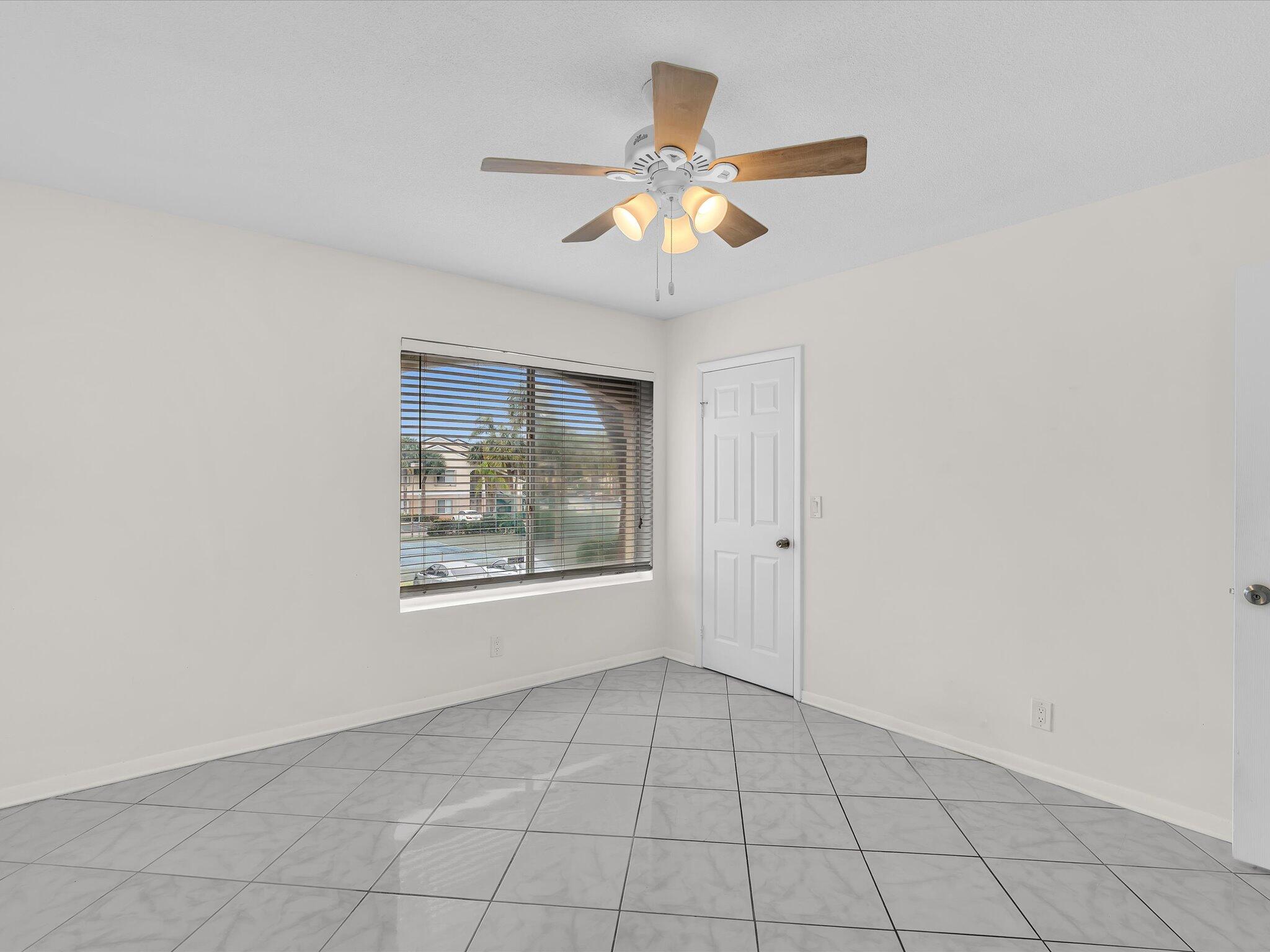 CASABLANCA ISLES CONDO - Residential Lease