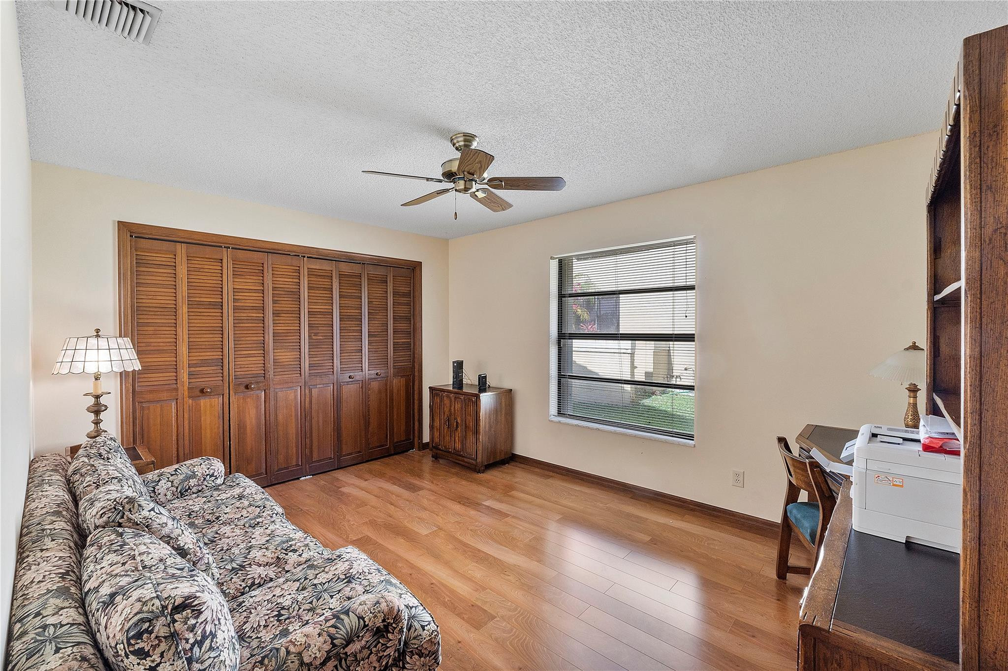 Pine Ridge 112-37 B - Residential