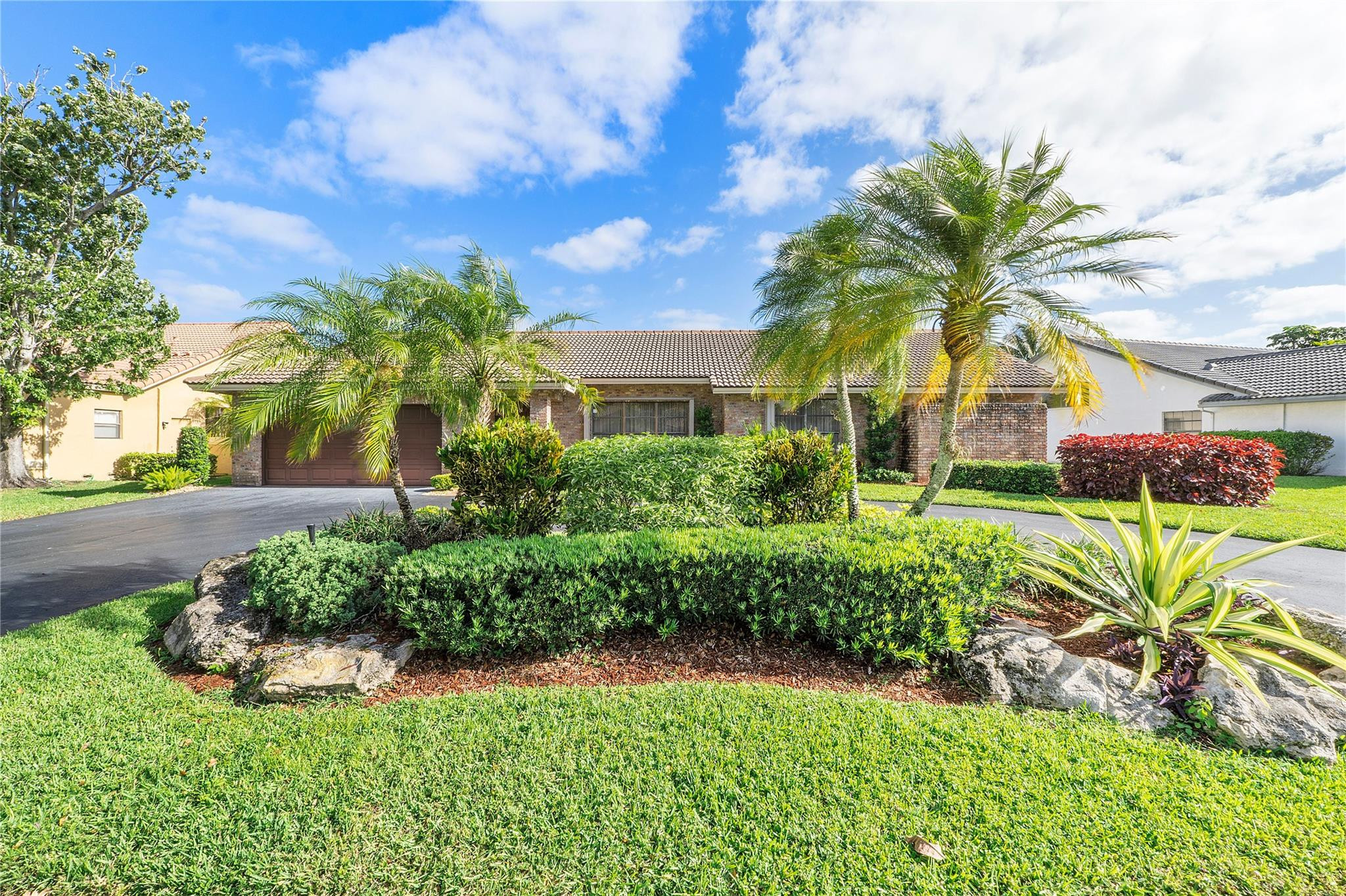 Pine Ridge 112-37 B - Residential