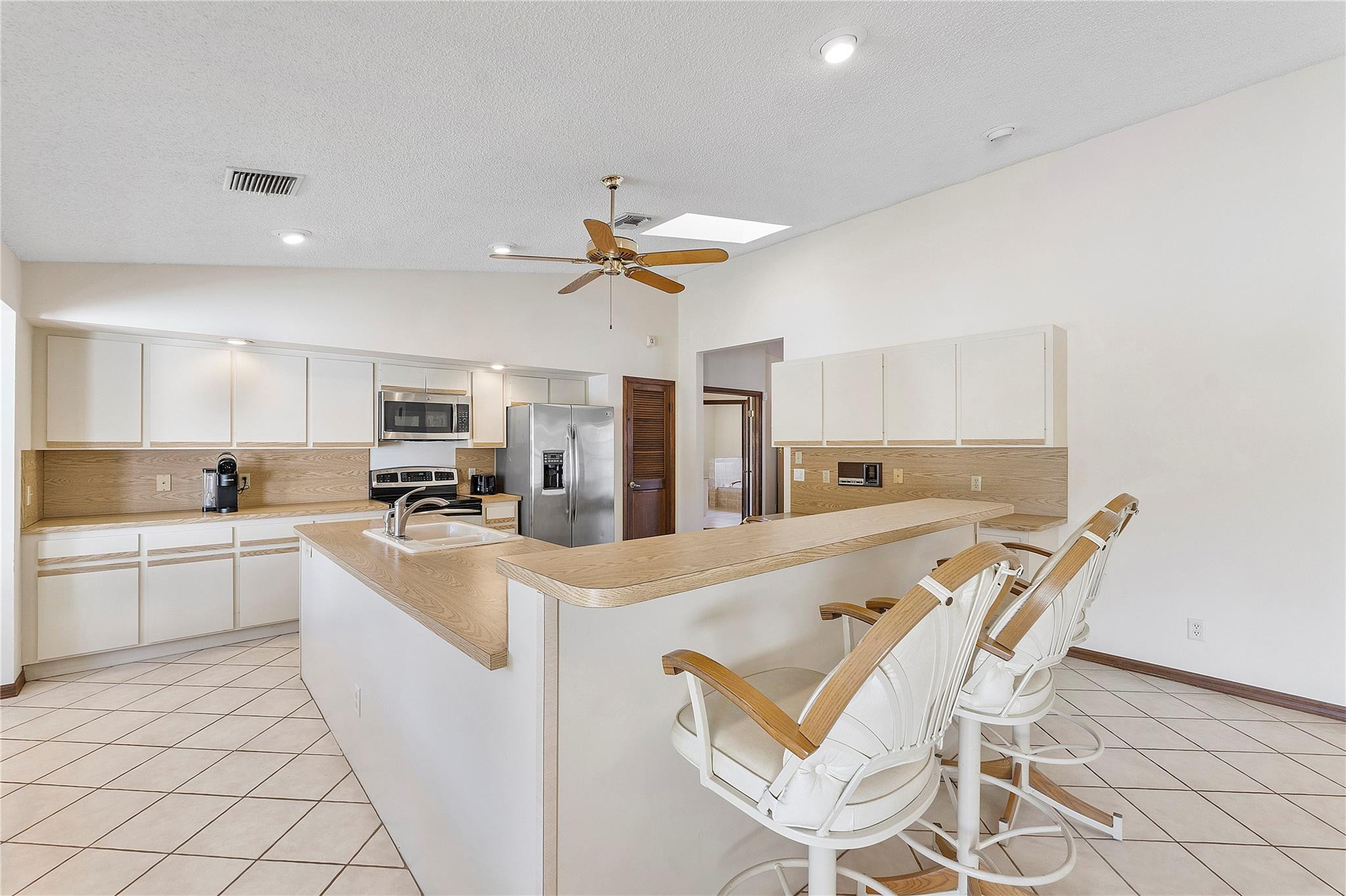 Pine Ridge 112-37 B - Residential