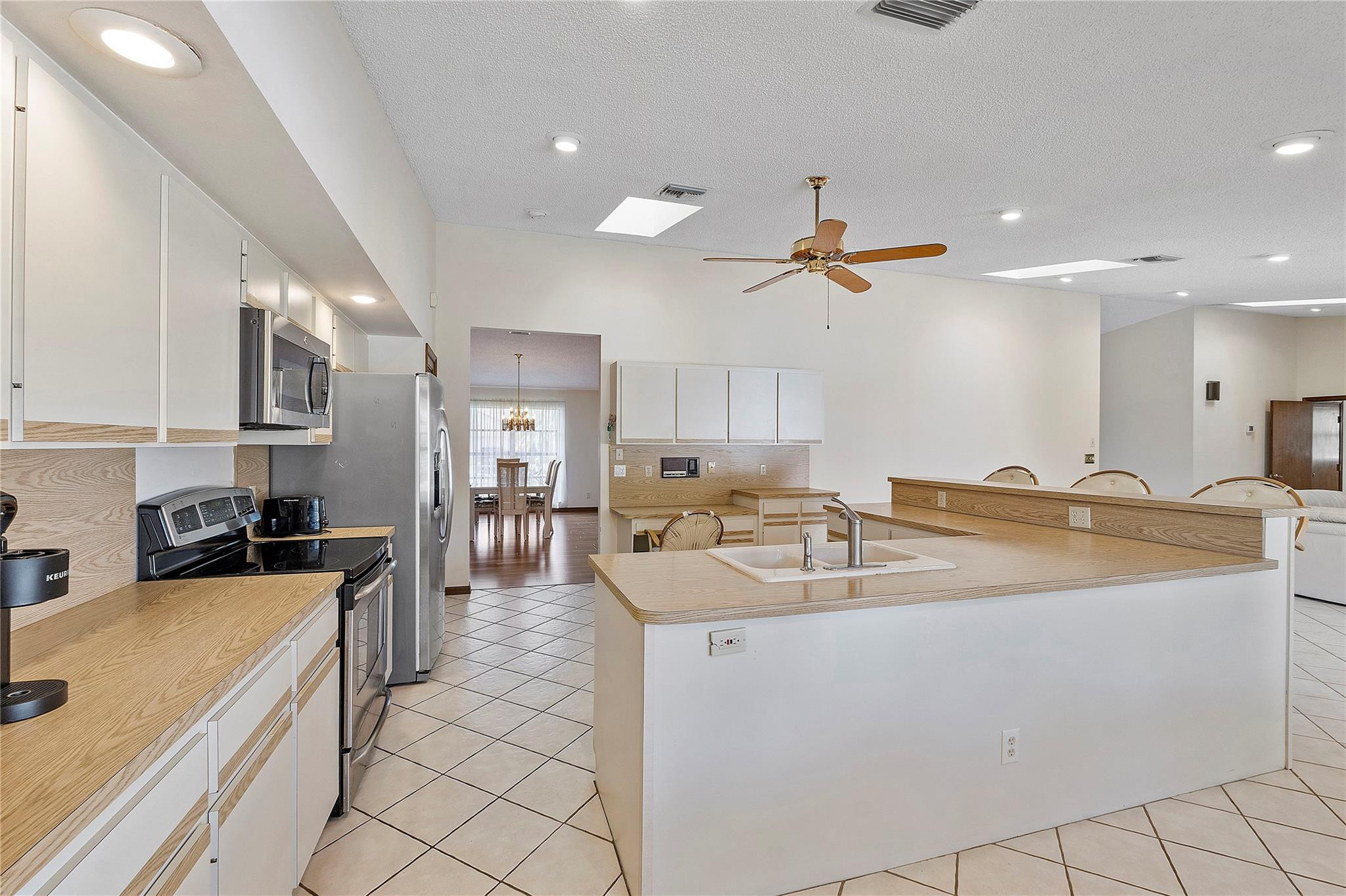 Pine Ridge 112-37 B - Residential