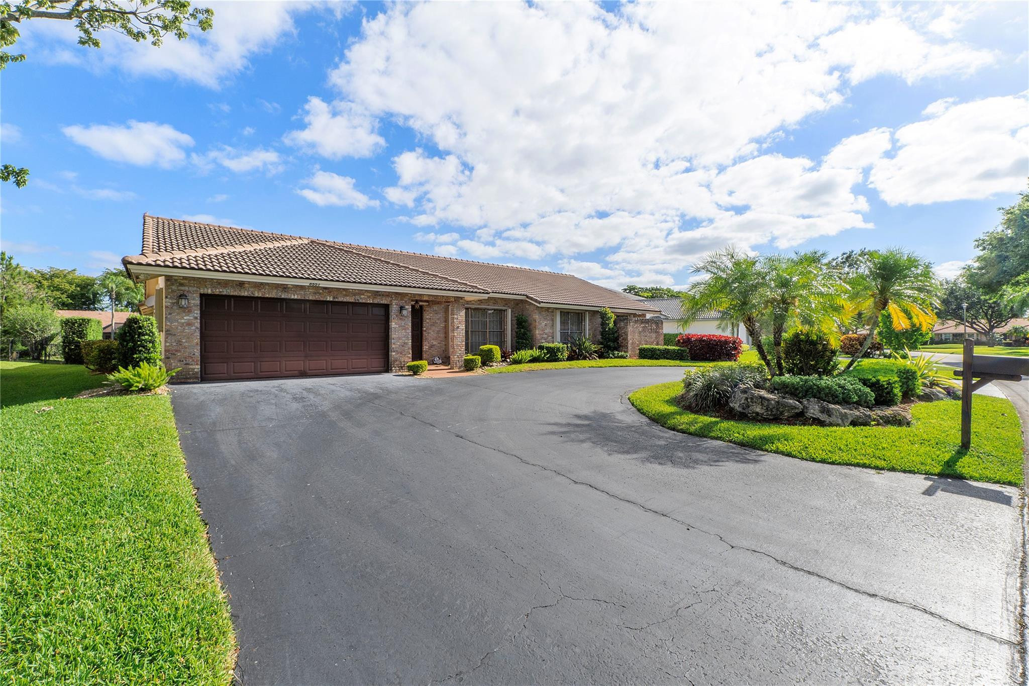 Pine Ridge 112-37 B - Residential