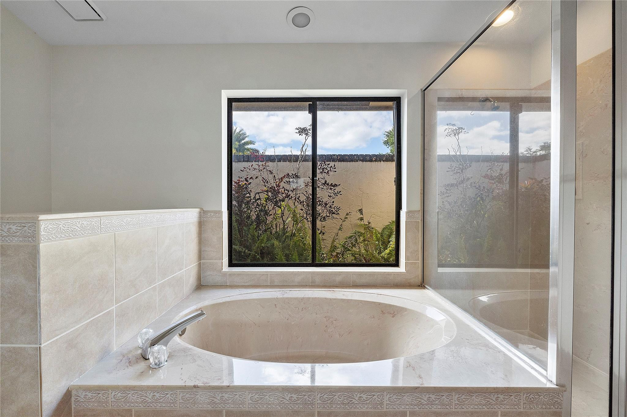 Pine Ridge 112-37 B - Residential