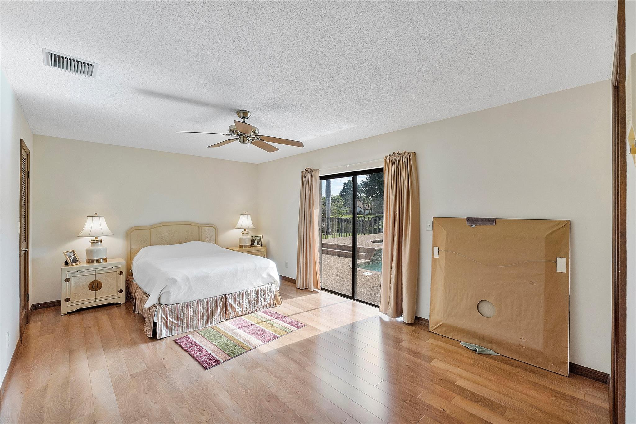 Pine Ridge 112-37 B - Residential