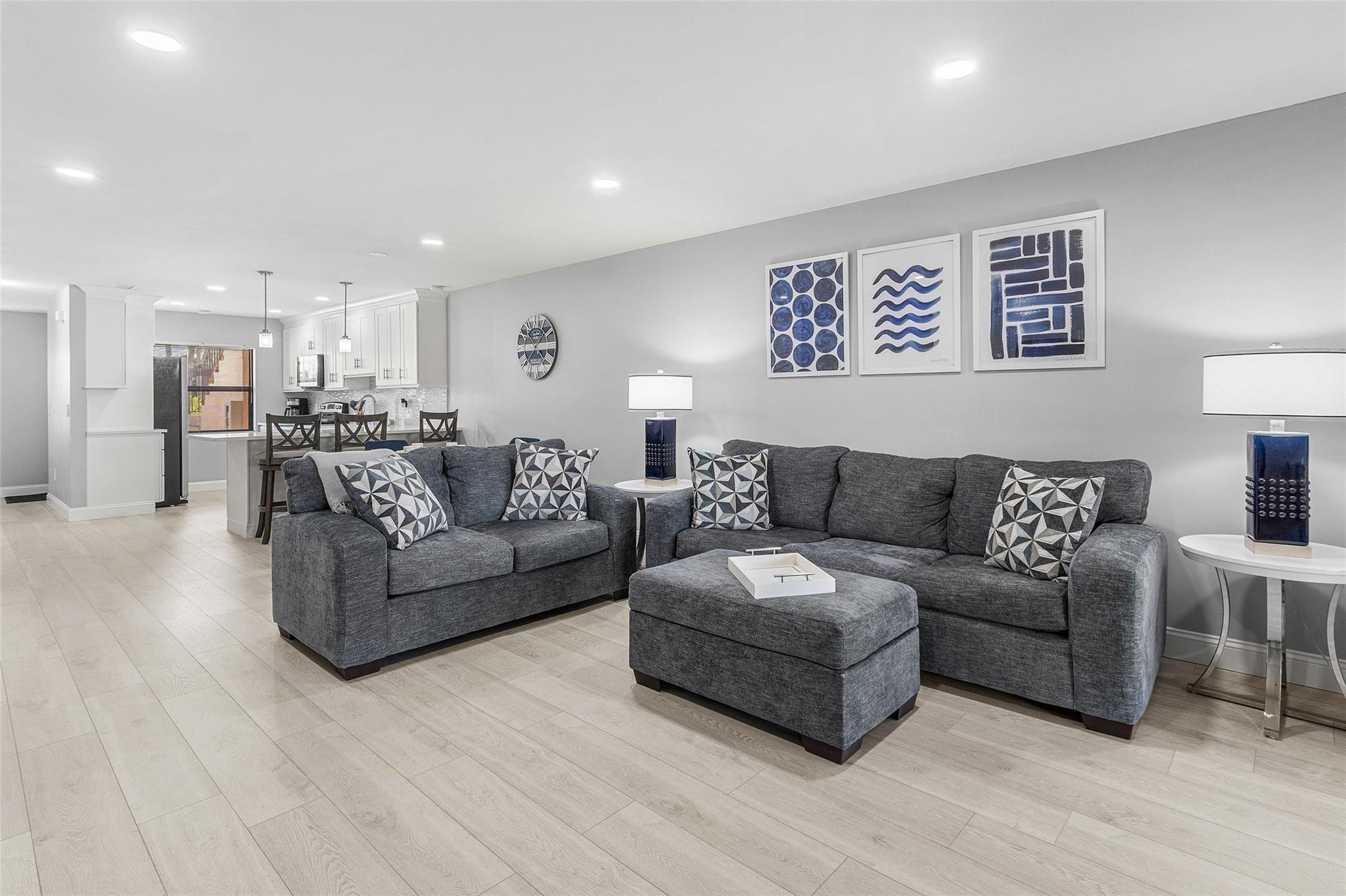 PINES OF BOCA LAGO CONDO - Residential