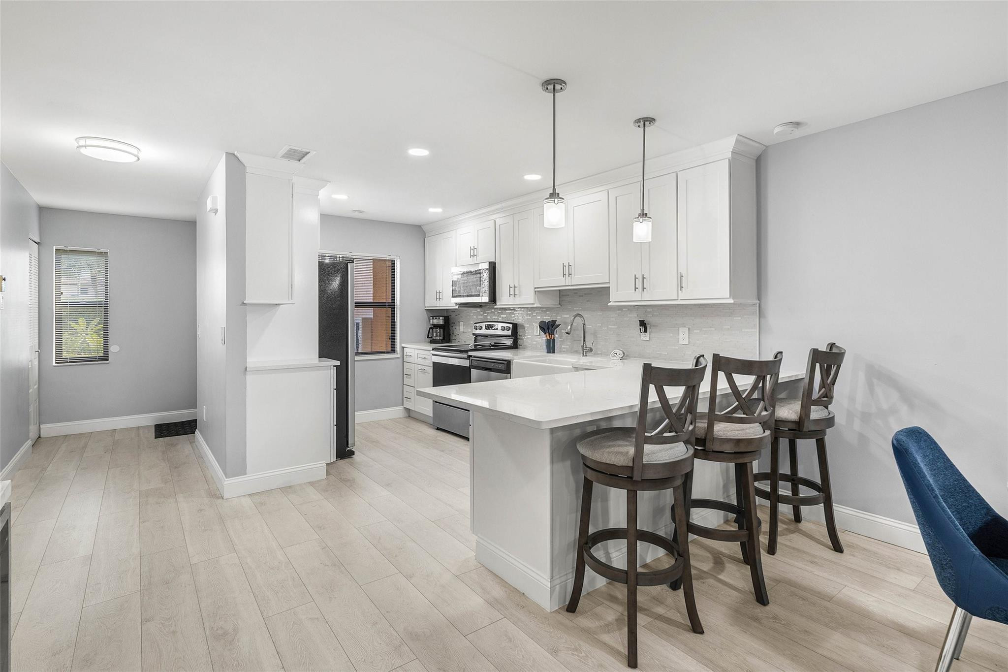 PINES OF BOCA LAGO CONDO - Residential
