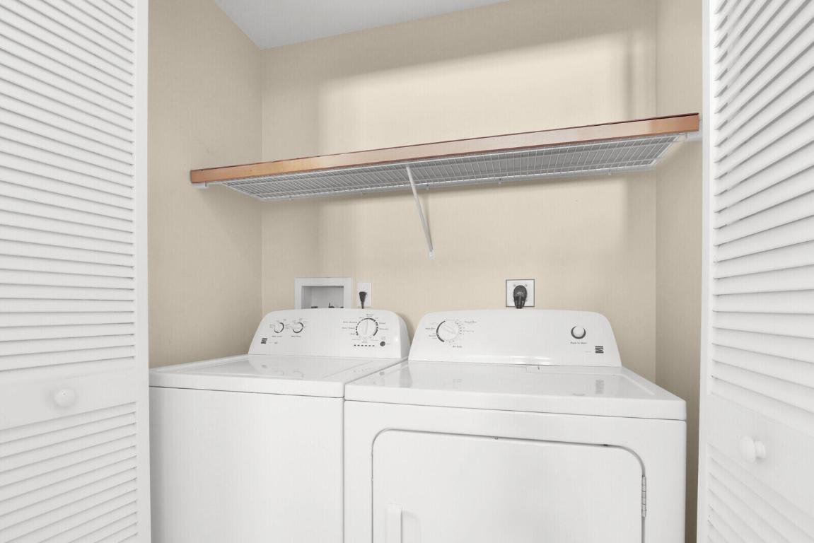 SOMERSET AT ABACOA CONDO - Residential