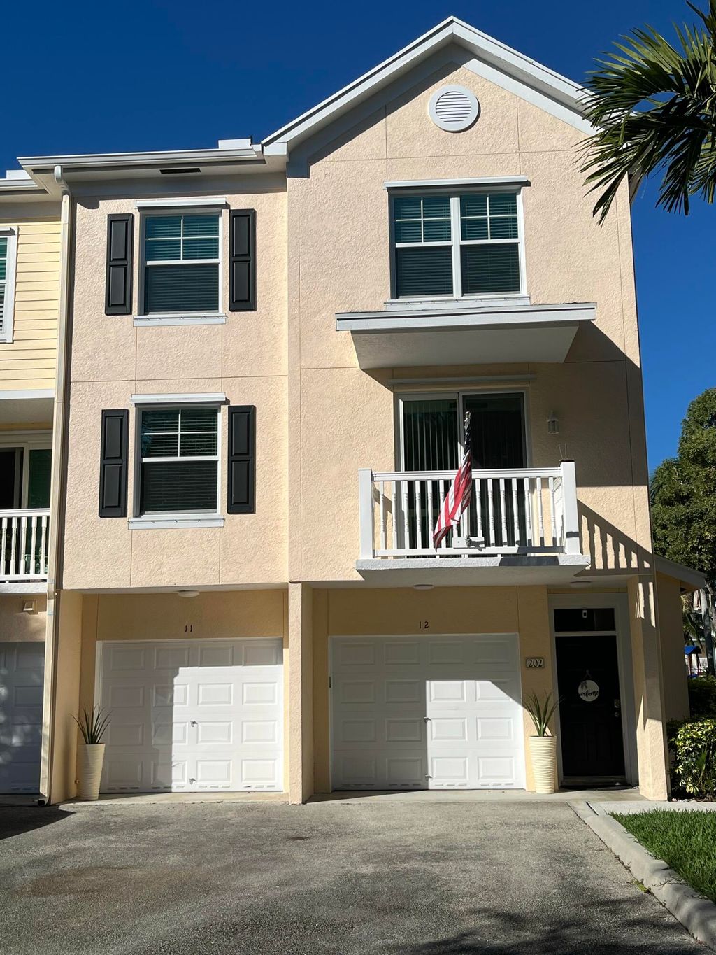 Photo of 255 Murcia Drive #202, Jupiter, FL 33458 (MLS # R11155341)