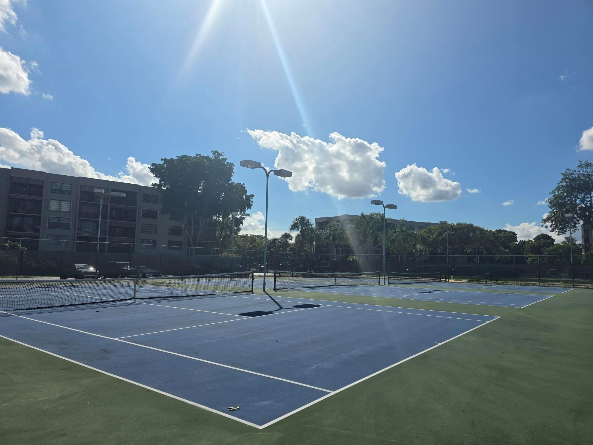 COLONY POINT - Residential