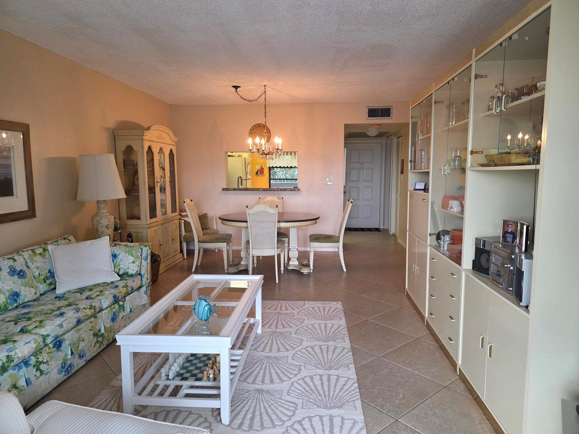 COLONY POINT - Residential