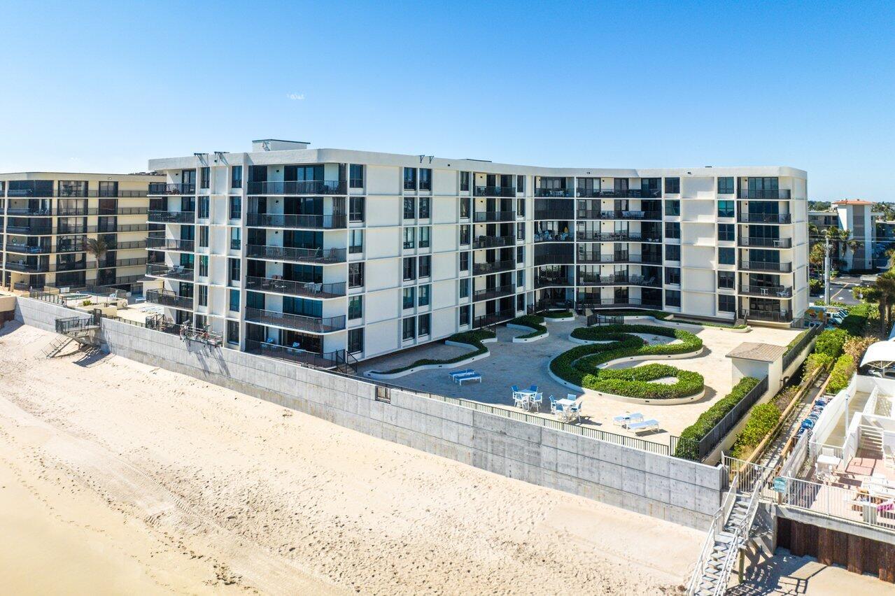 DUNE DECK OF THE PALM BEA - Residential