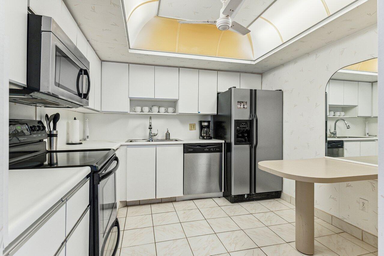 DUNE DECK OF THE PALM BEACHES CONDO - Residential