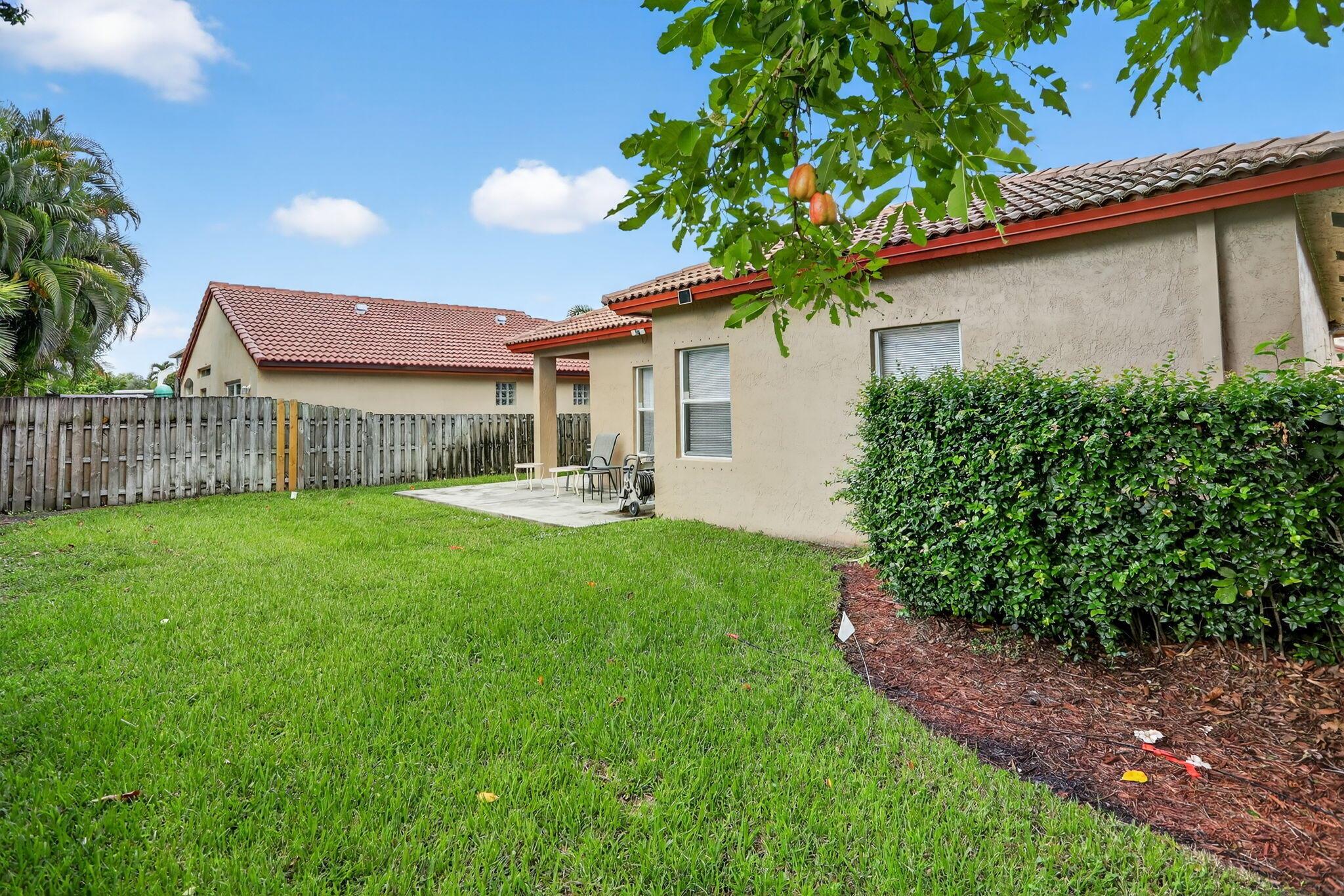 6118 NW 41st Drive