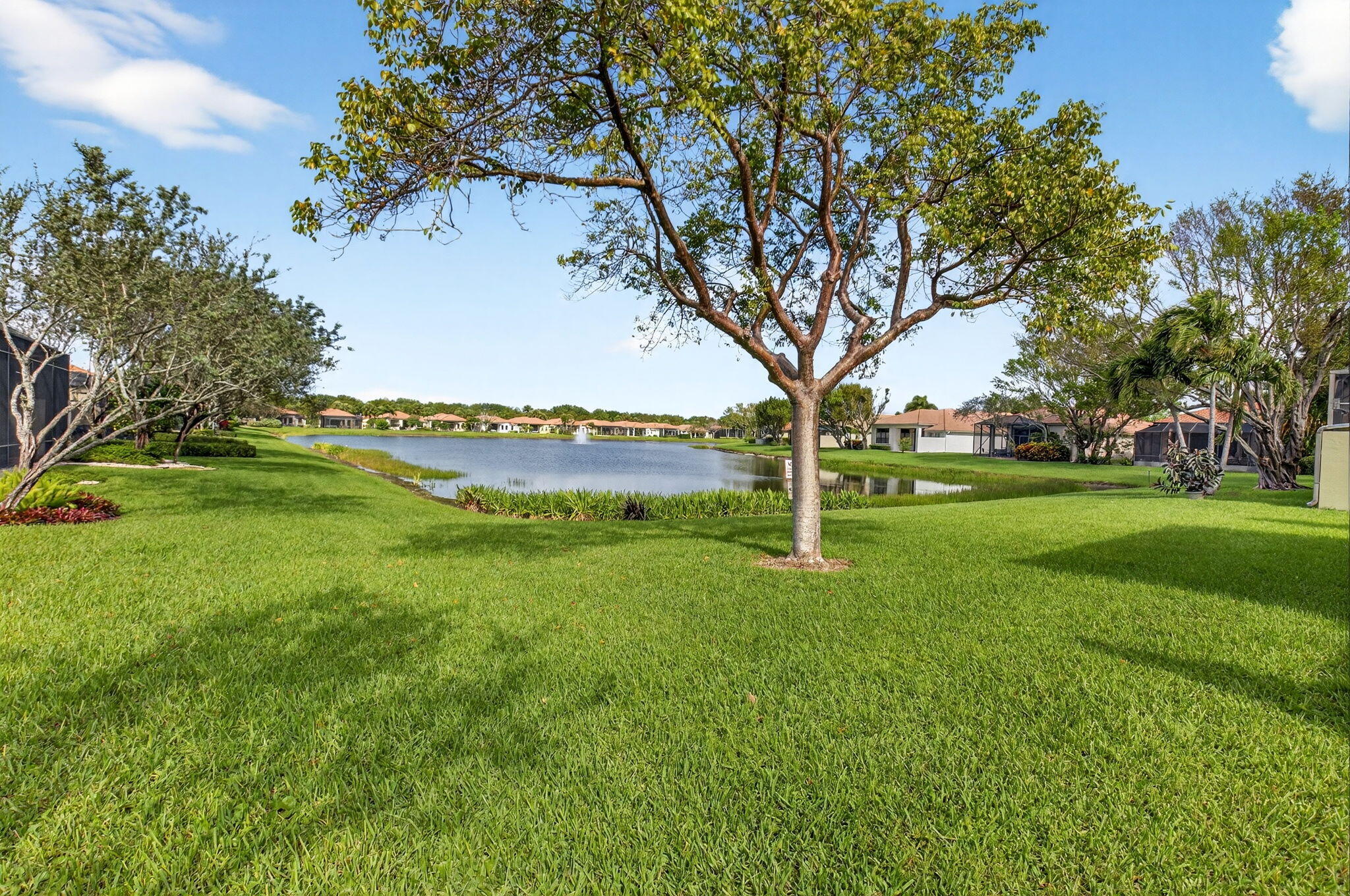 Four Seasons/Tivoli Isles - Residential