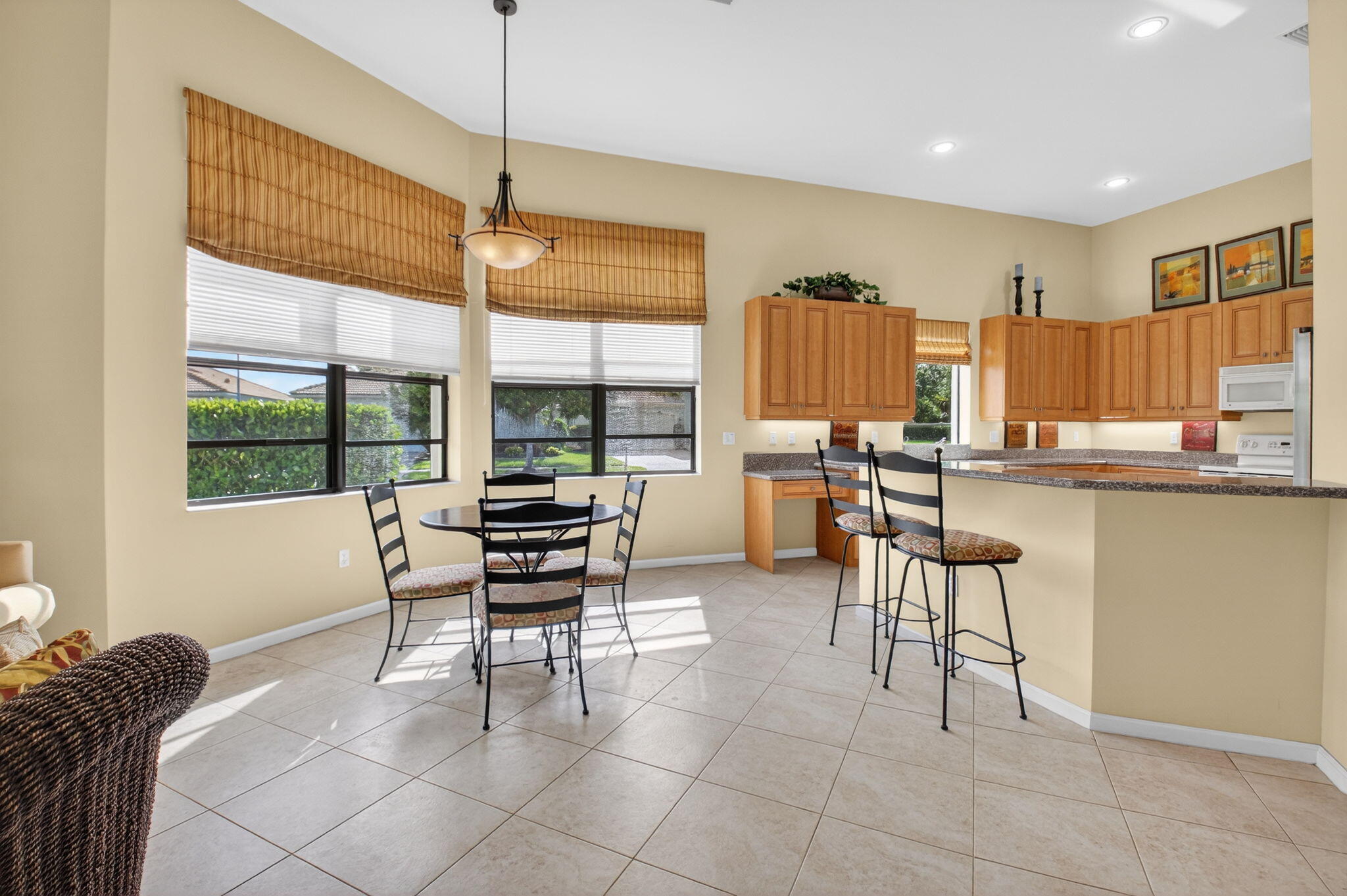 Four Seasons/Tivoli Isles - Residential