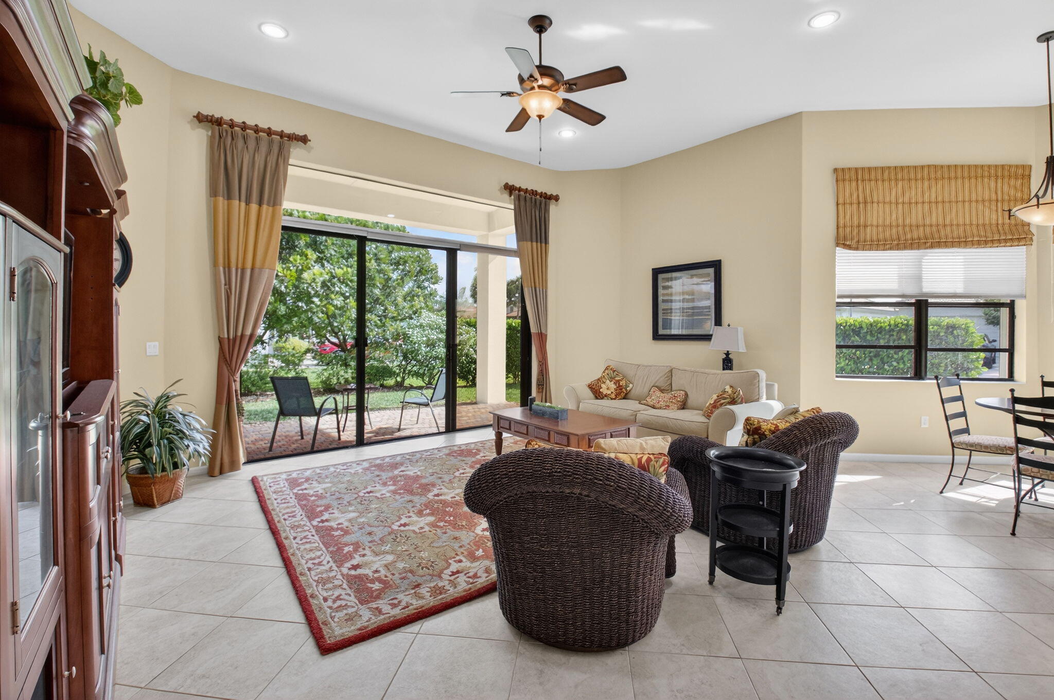 Four Seasons/Tivoli Isles - Residential