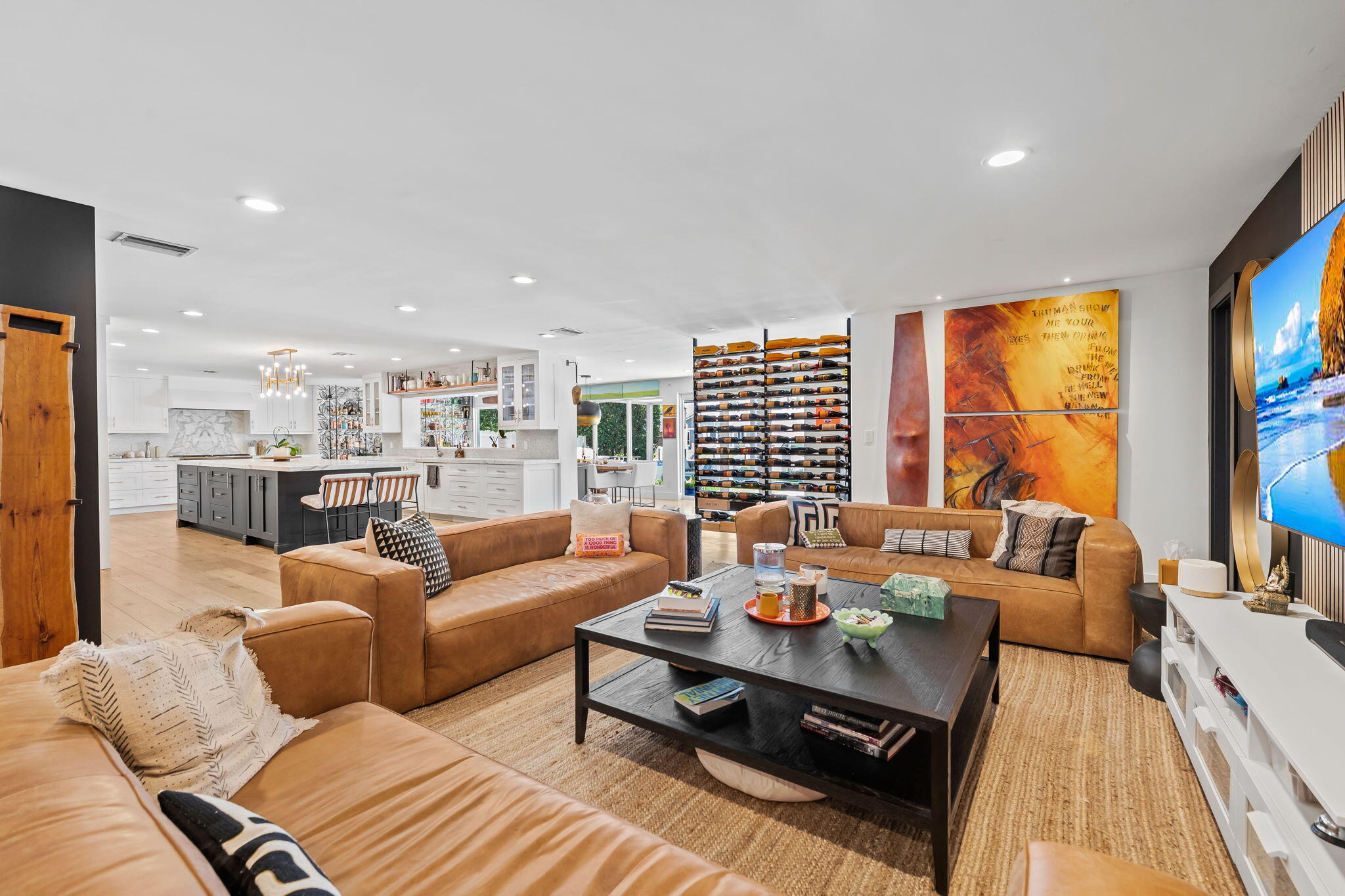 3051 NE 46th Street