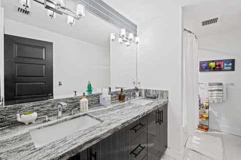 Tiny photo for 3051 NE 46th Street, Fort Lauderdale, FL 33308 (MLS # B26047212)