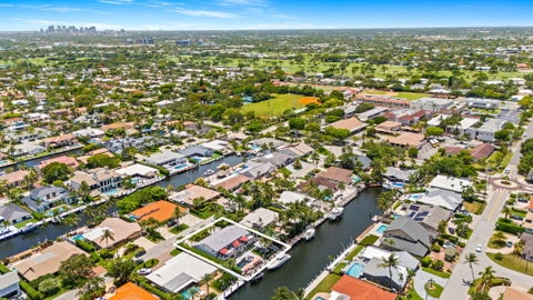 Tiny photo for 3051 NE 46th Street, Fort Lauderdale, FL 33308 (MLS # B26047212)