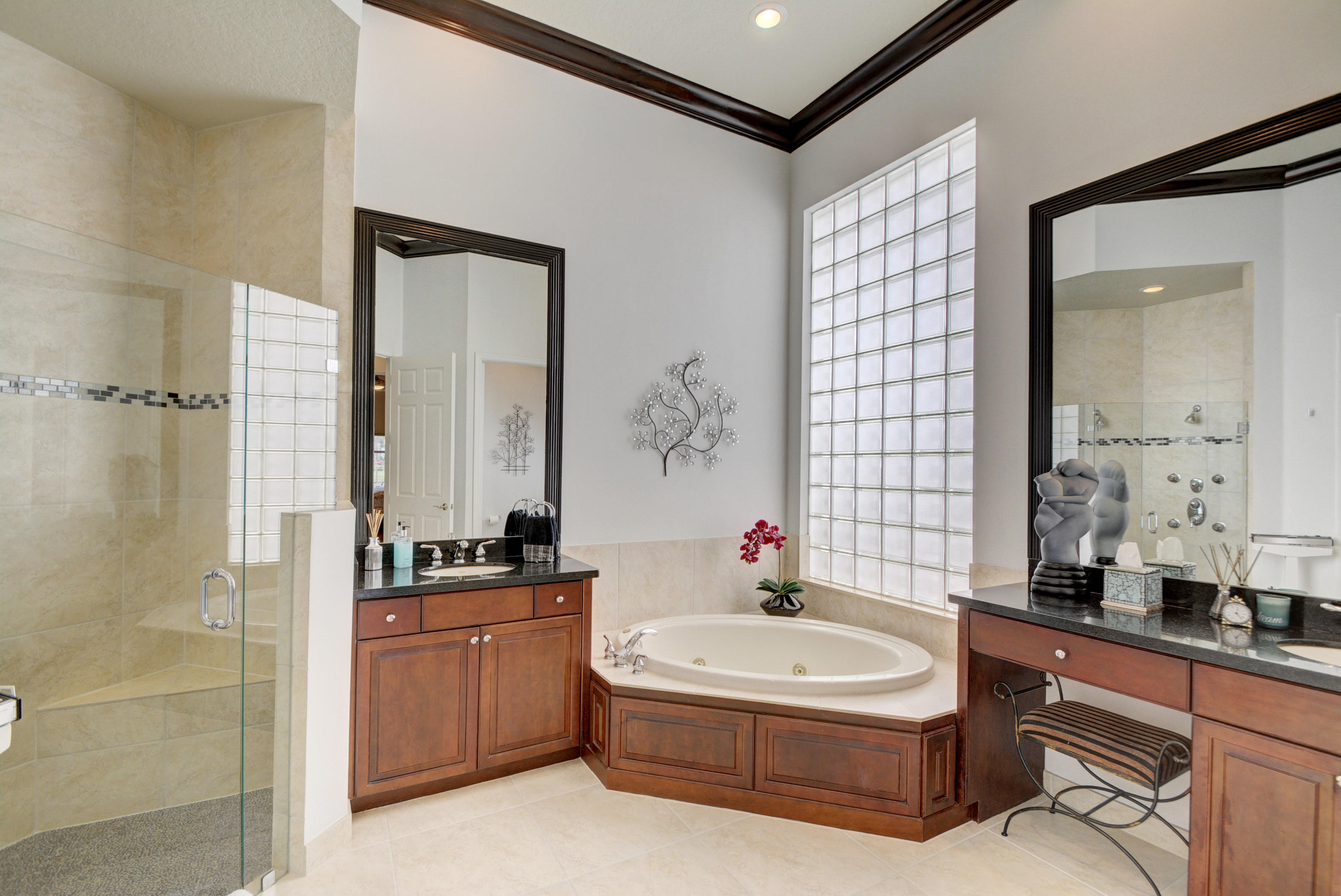 MIRASOL PAR 23 - Residential