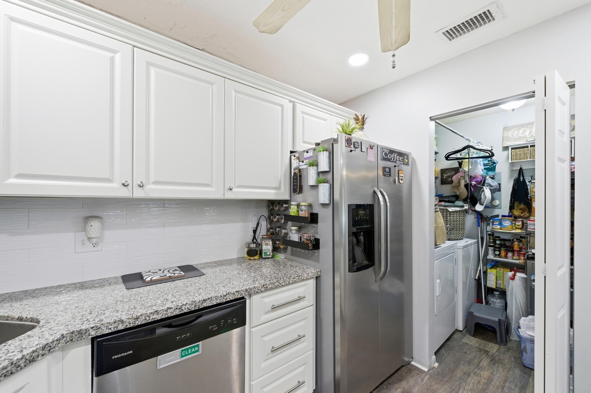 LA PINATA CONDO - Residential