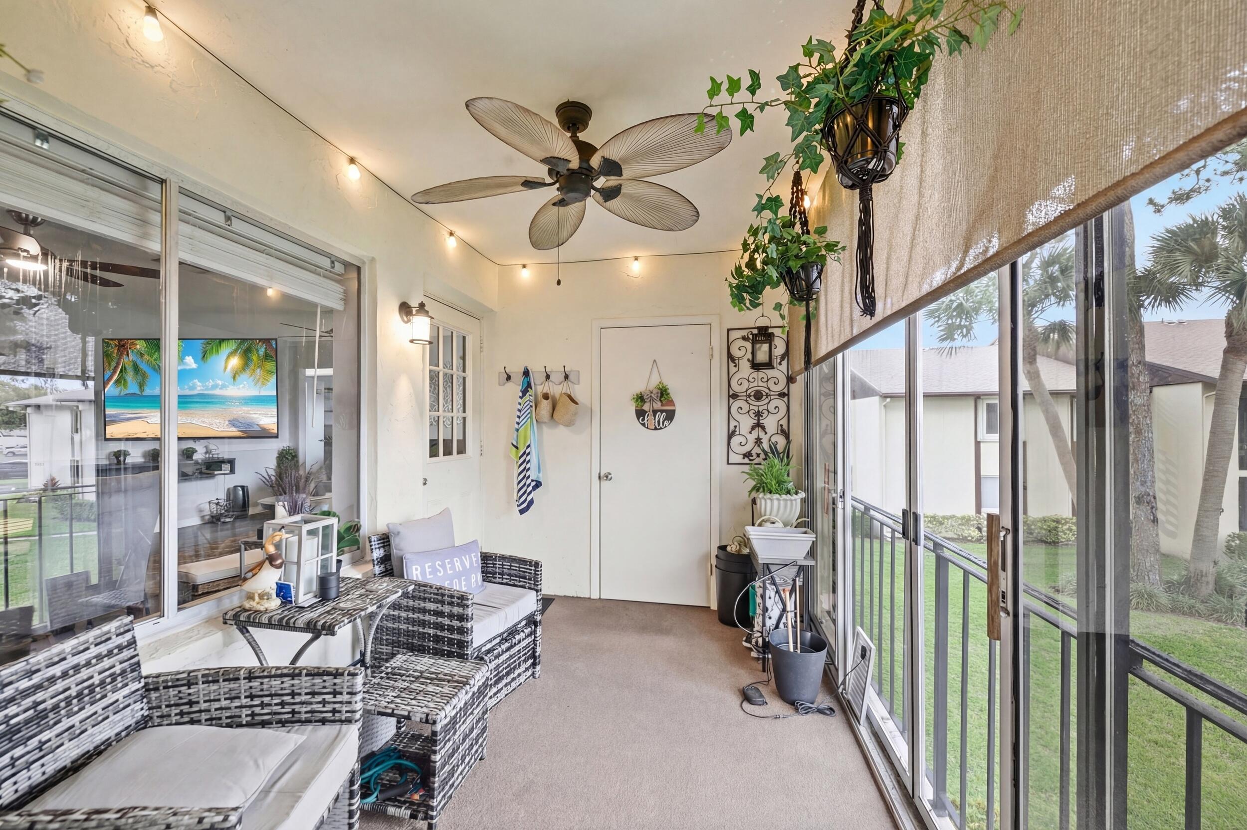 LA PINATA CONDO - Residential