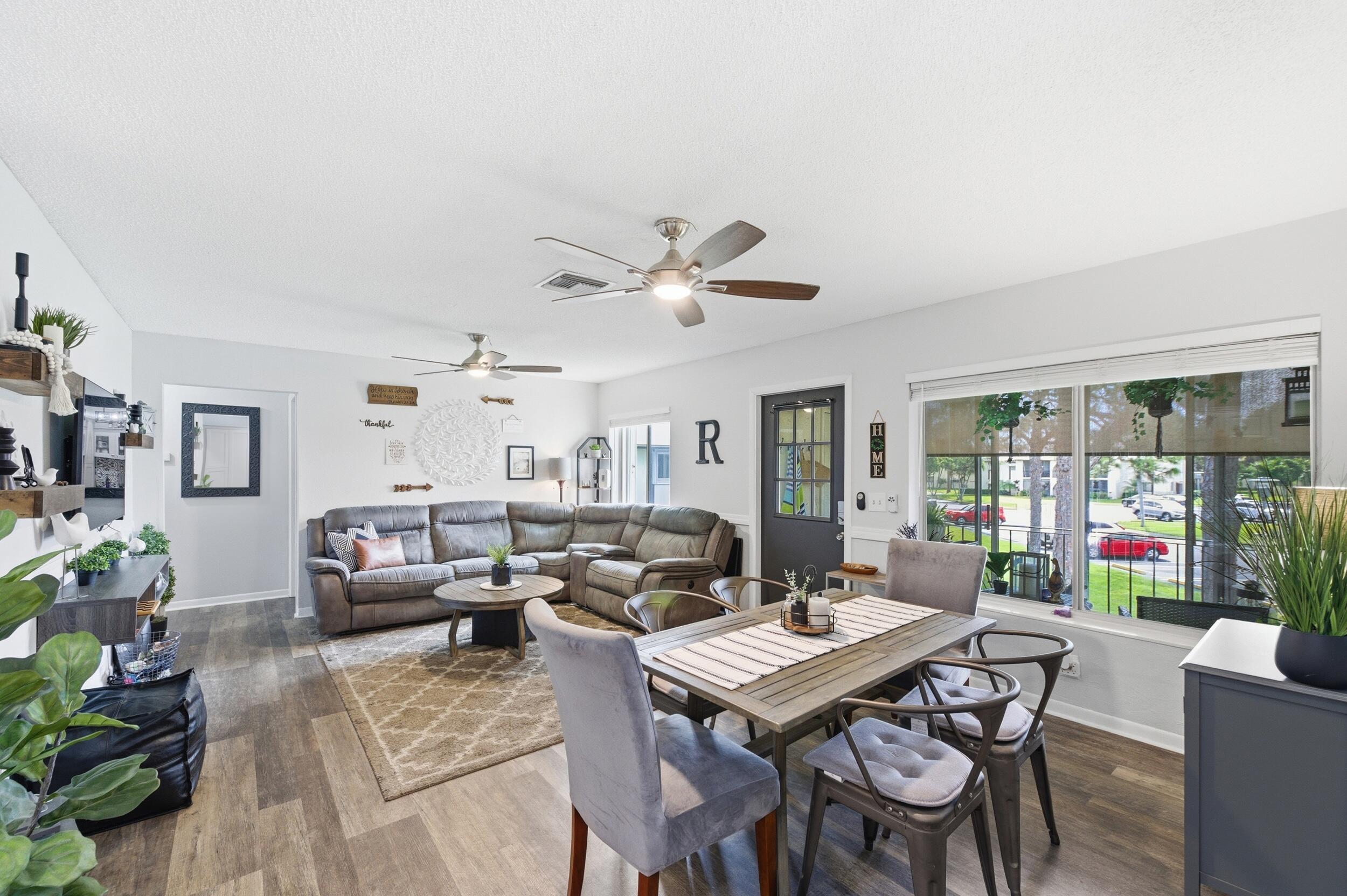 LA PINATA CONDO - Residential