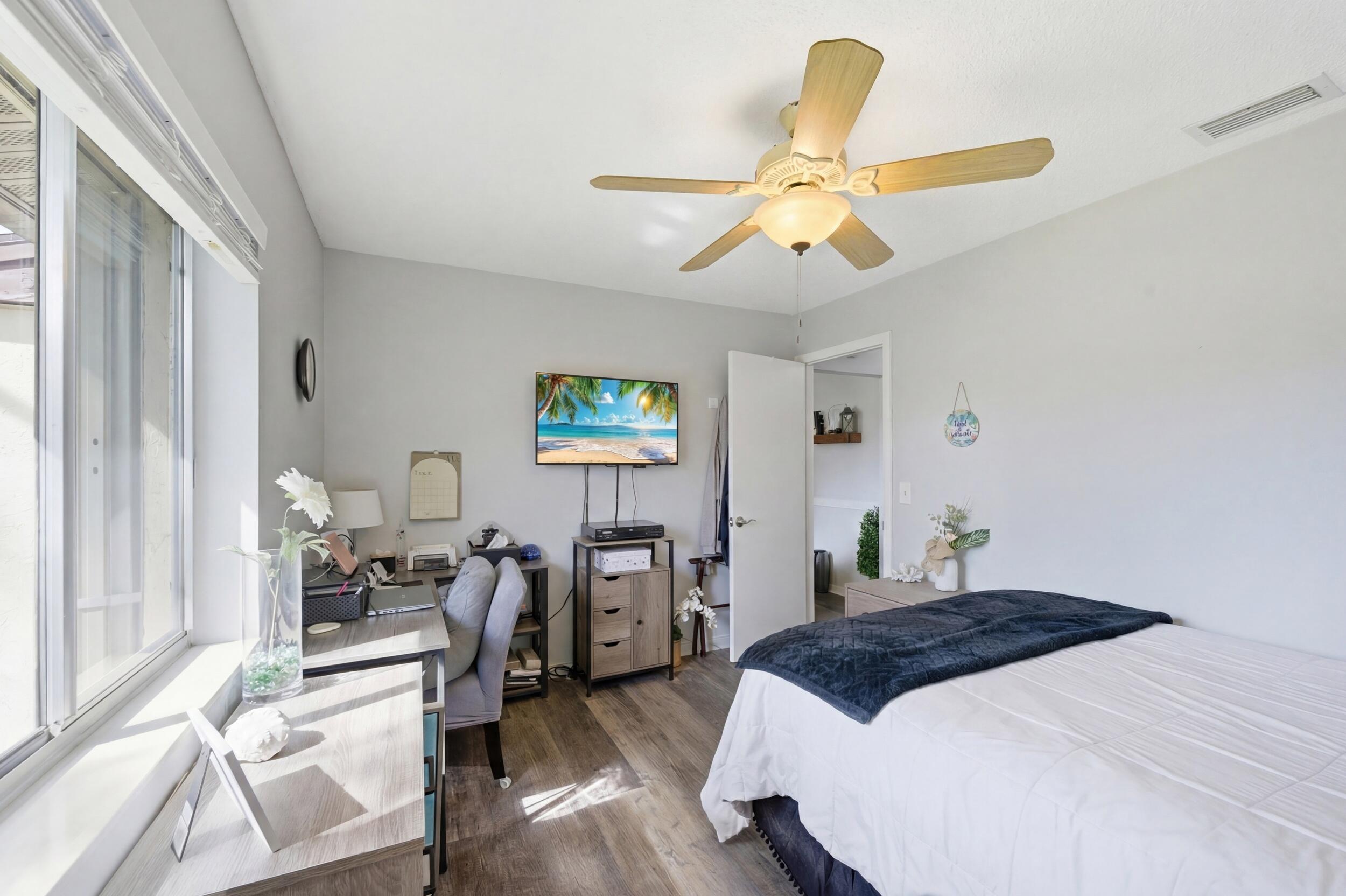 LA PINATA CONDO - Residential