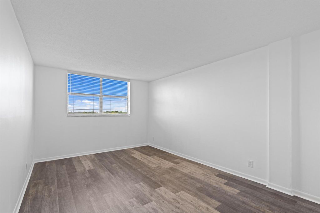 Photo of 470 Executive Center Drive #5k, West Palm Beach, FL 33401 (MLS # R11125485)