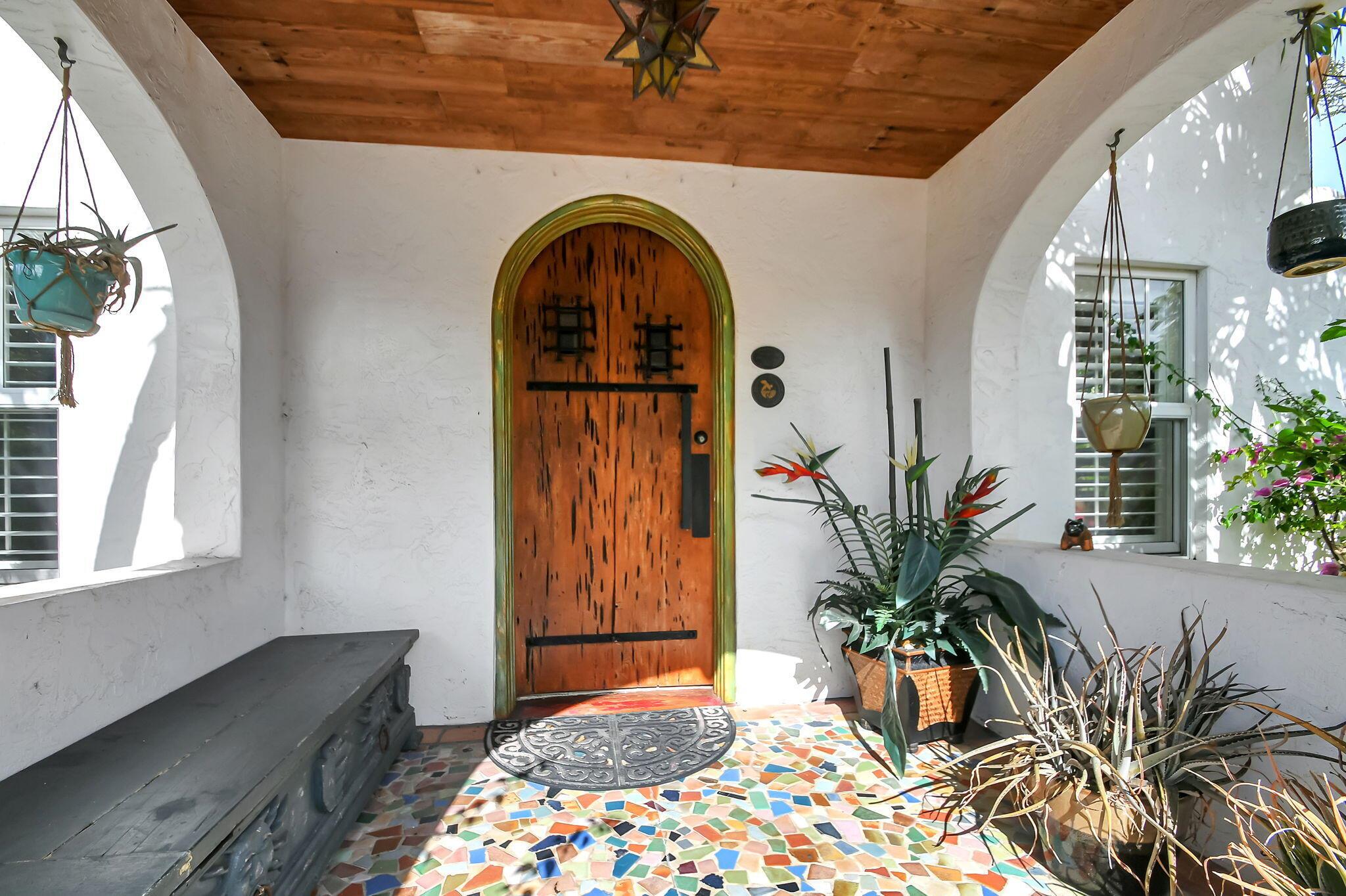 LAKE WORTH TOWN OF - Residential