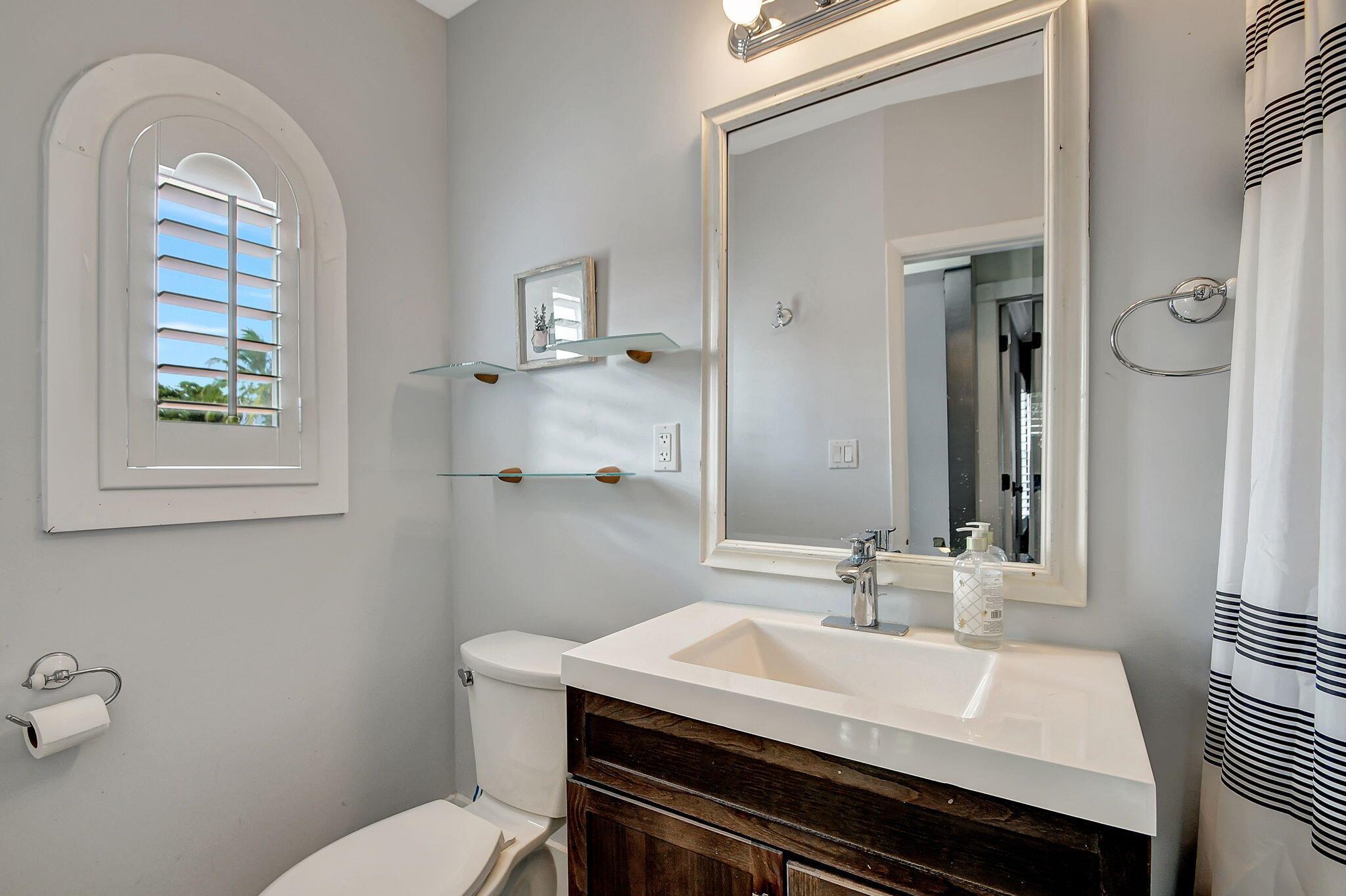 LAKE WORTH TOWN OF - Residential