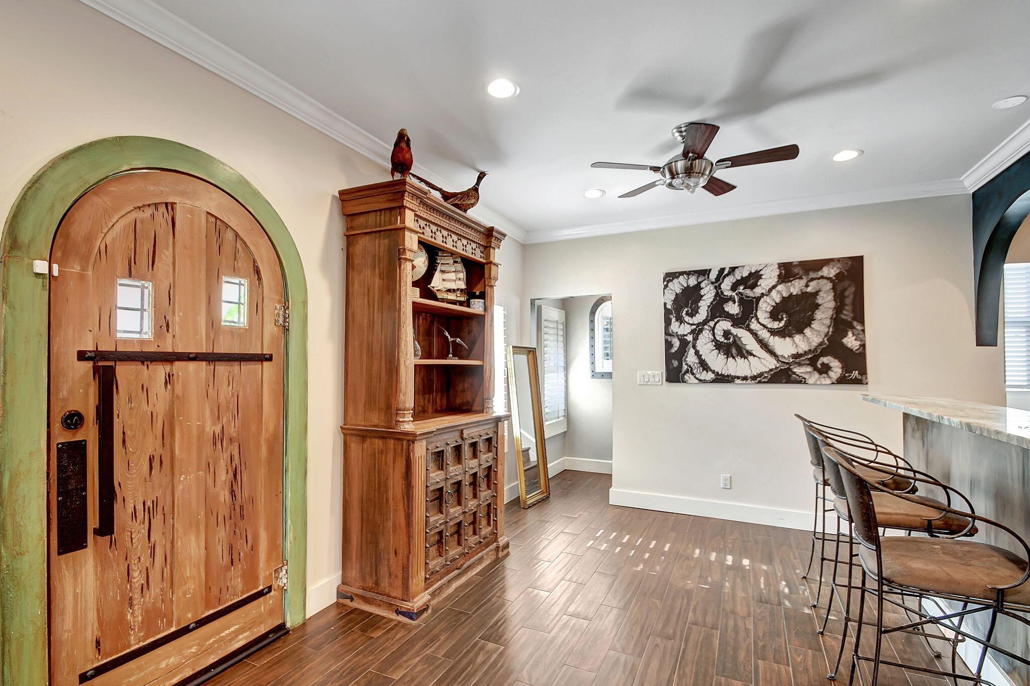 LAKE WORTH TOWN OF - Residential