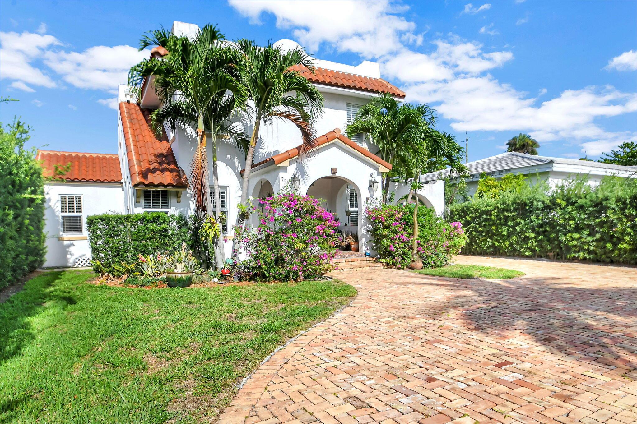 LAKE WORTH TOWN OF - Residential