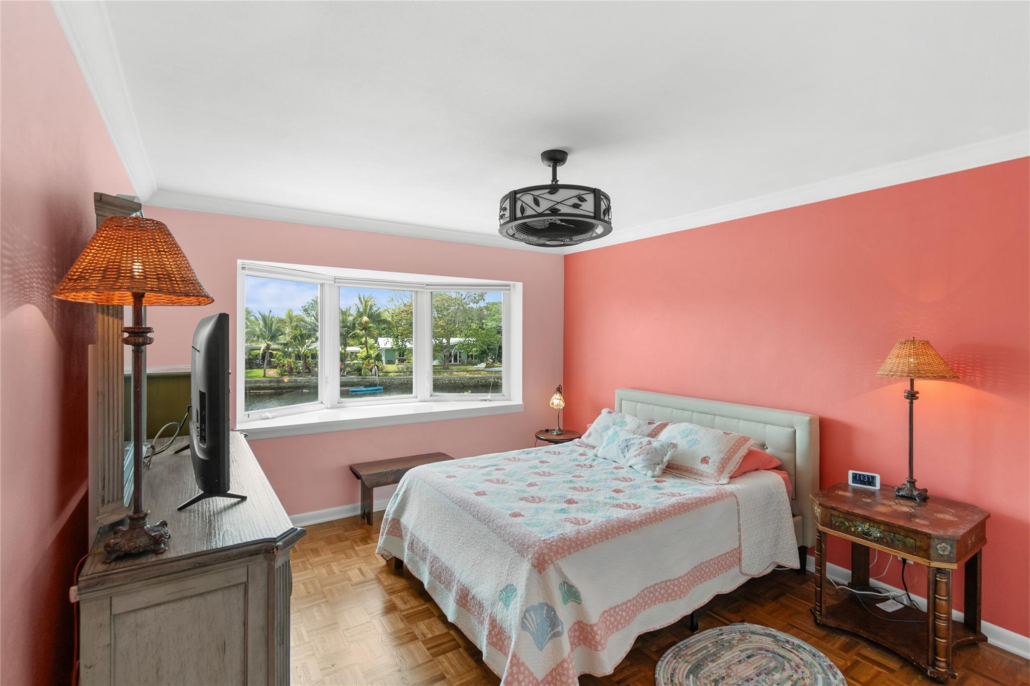 TOWNHOUSE ISLE - Residential