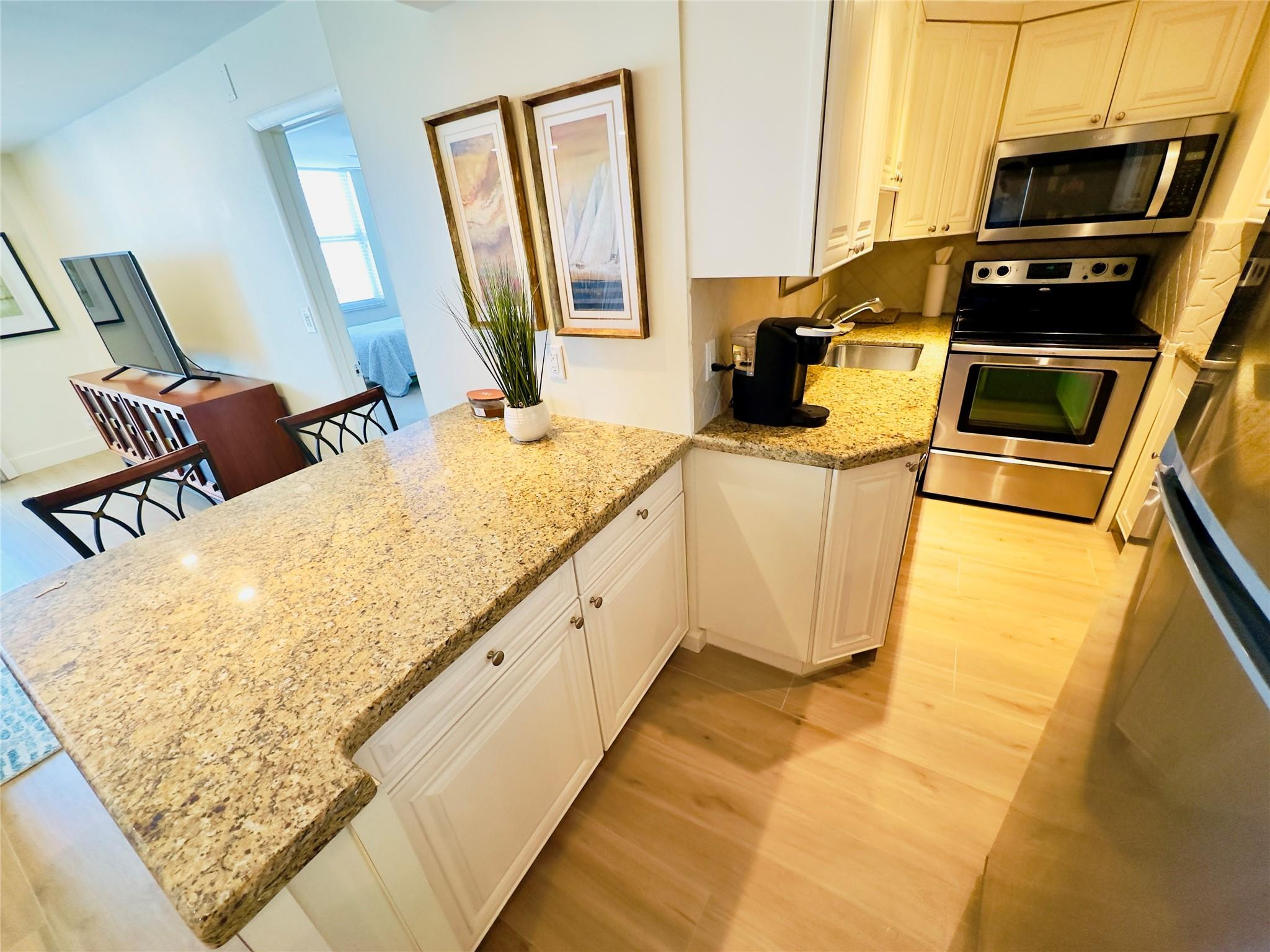 Venetian Condominium - Residential Lease