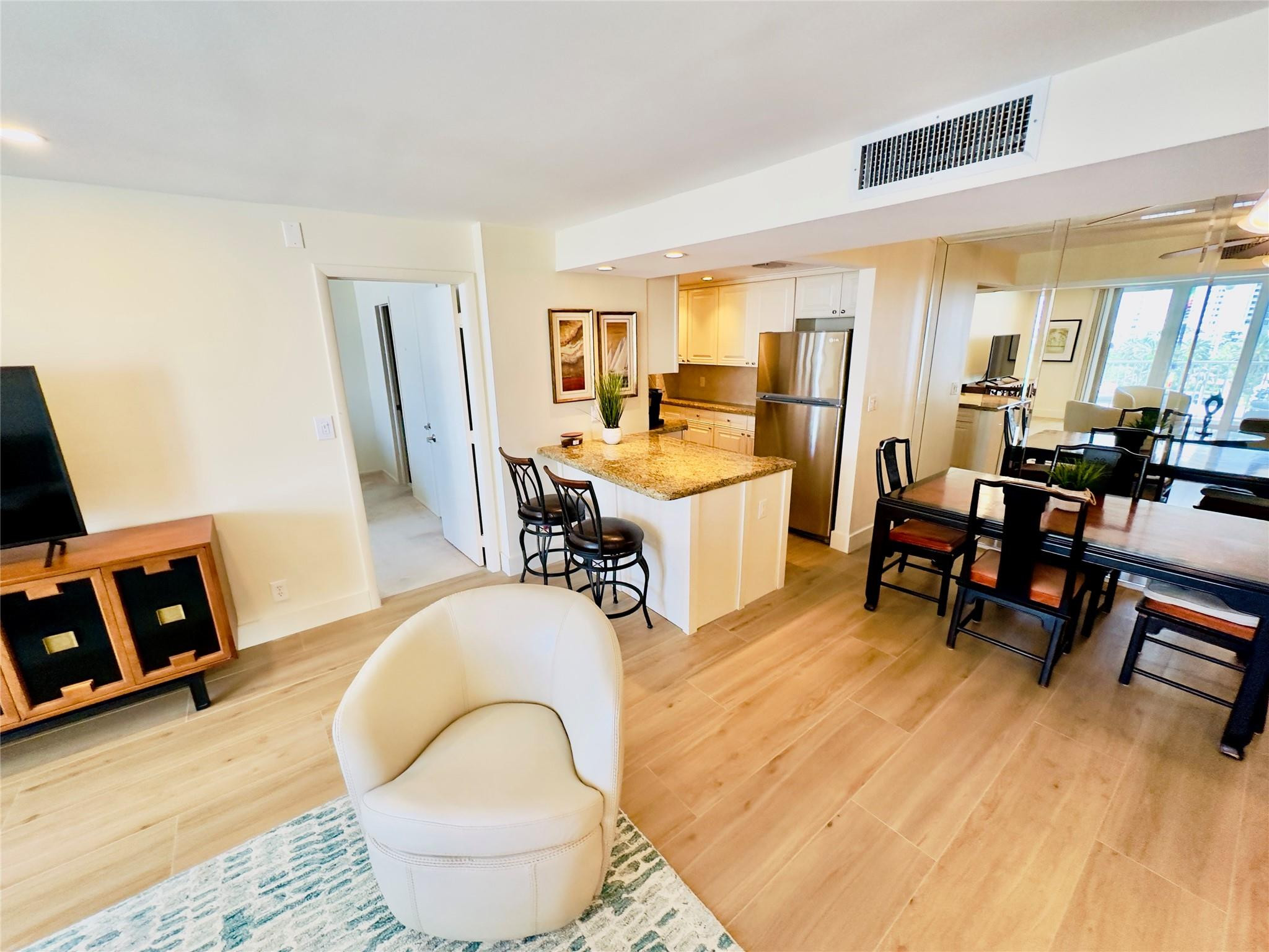 Venetian Condominium - Residential Lease