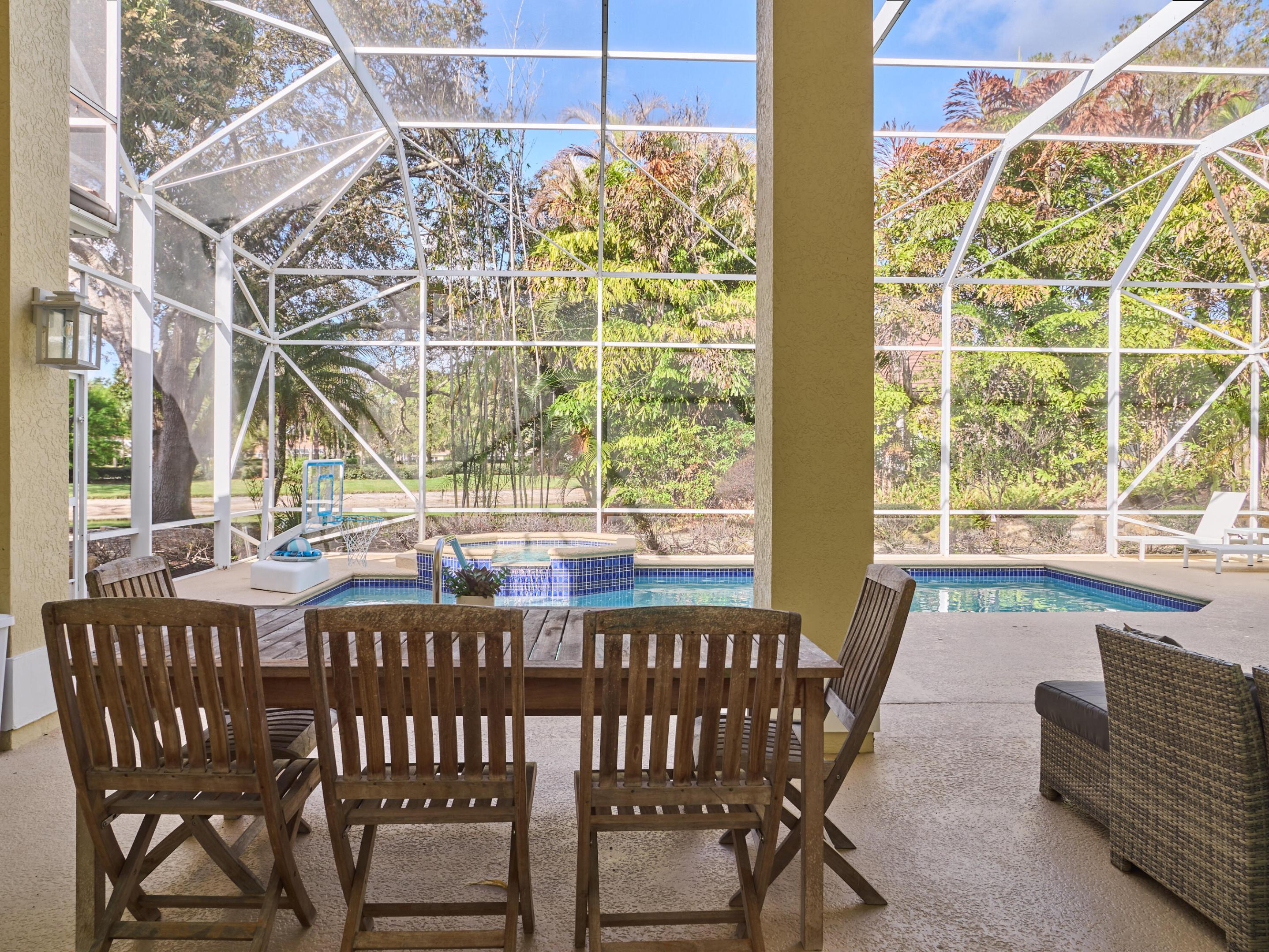 NORTH FORK - Residential