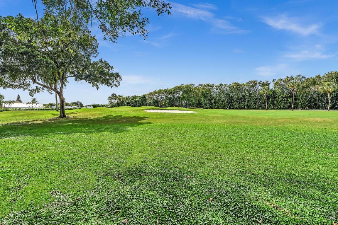 FAIRWAYS AT BOCA GOLF & TENNIS COND - Residential